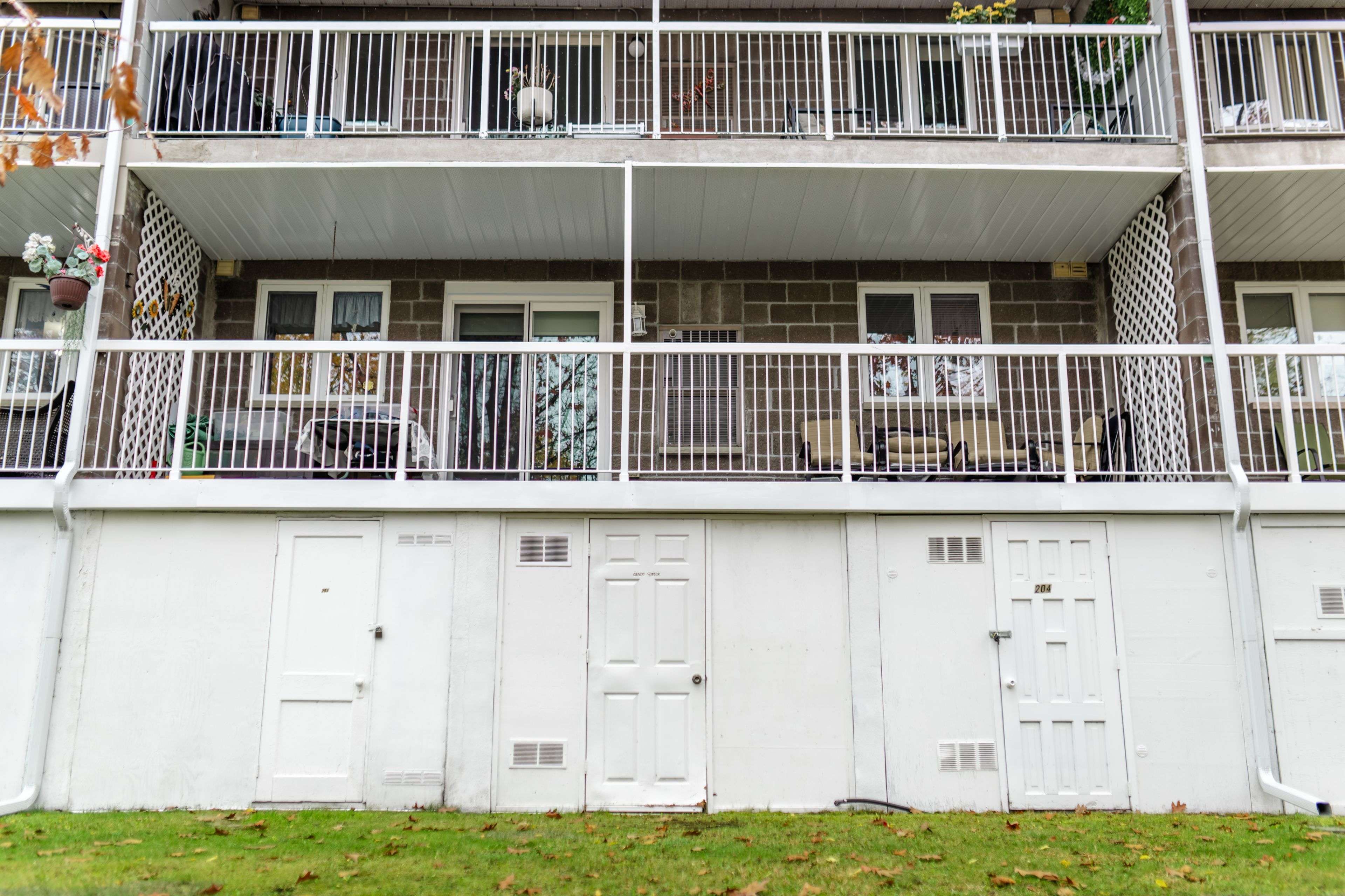 North Bay, ON P1B 2K6,880 Regina ST #103