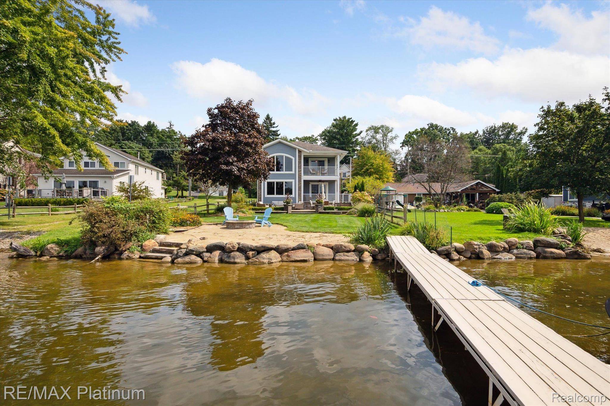 Brighton, MI 48116,1400 BRIGHTON LAKE RD