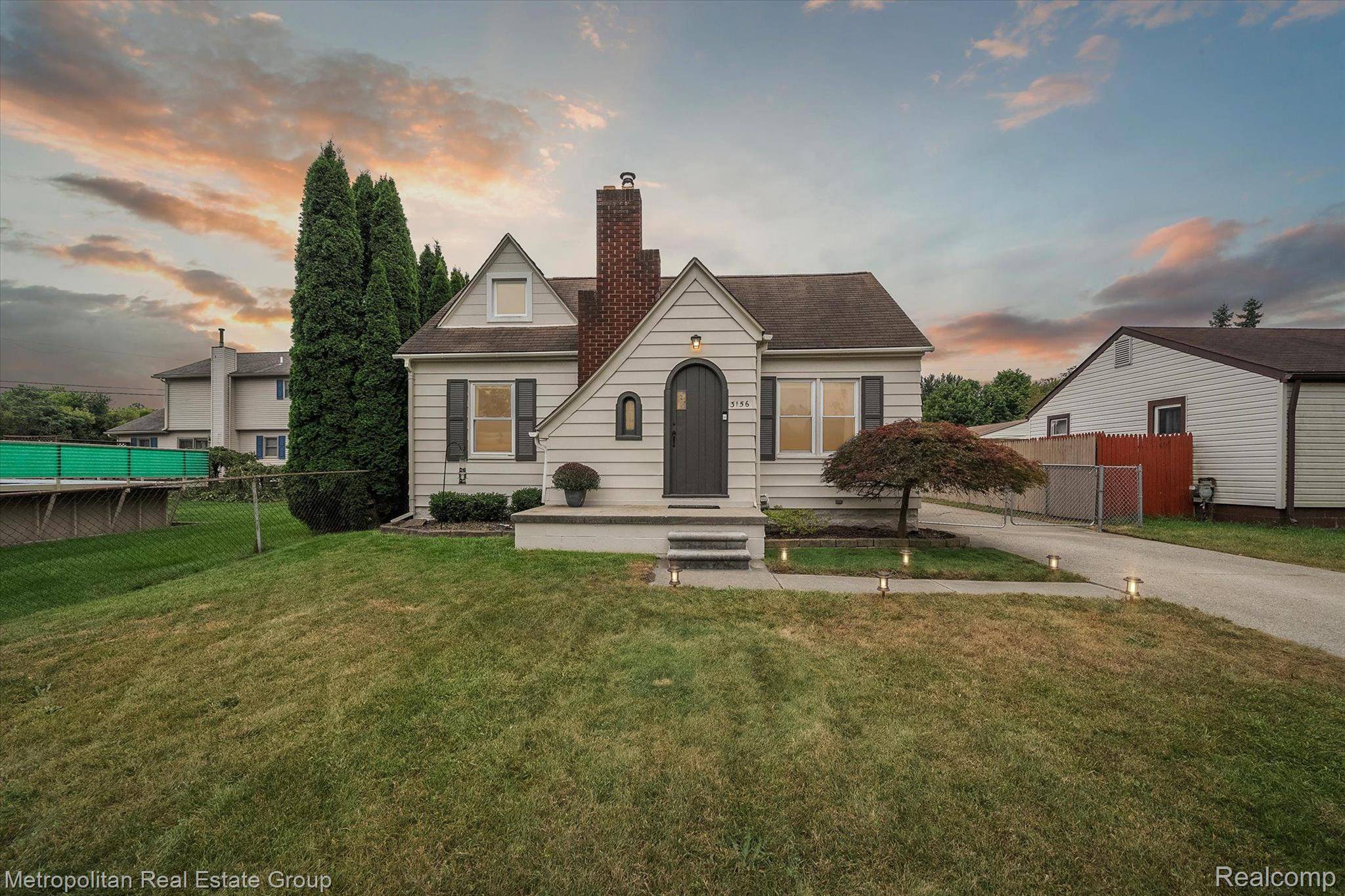 Auburn Hills, MI 48326,3156 WAUKEGAN ST