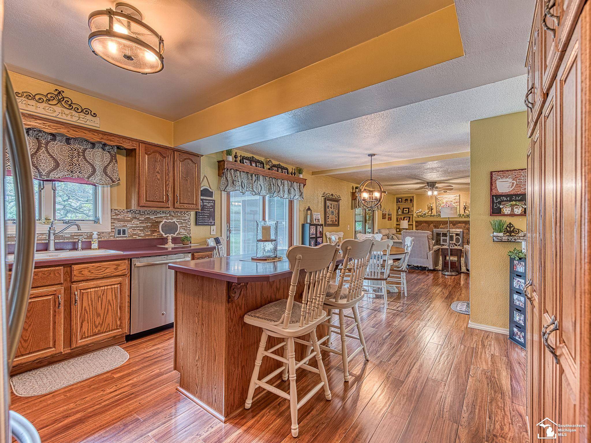 Temperance, MI 48182,1577 Tennyson DR