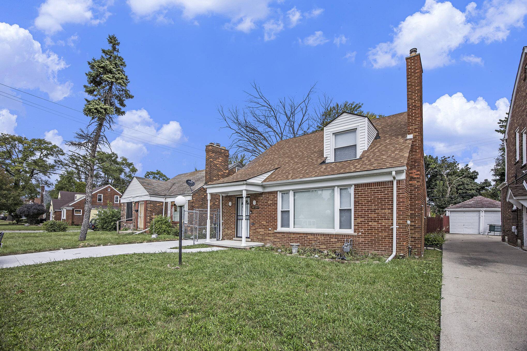 Detroit, MI 48224,10793 E Outer DR