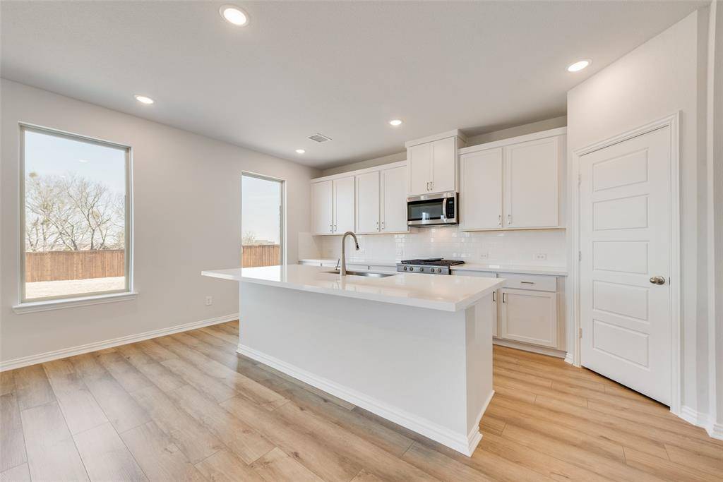 Forney, TX 75126,2914 Hanscom Street