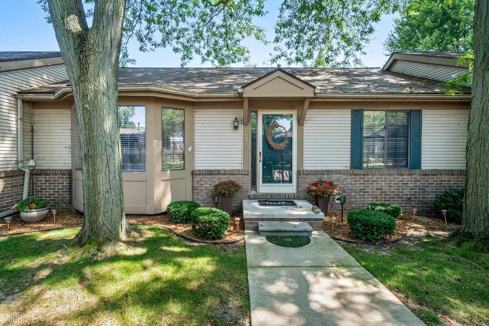 Harrison Twp, MI 48045,25220 Cape LN