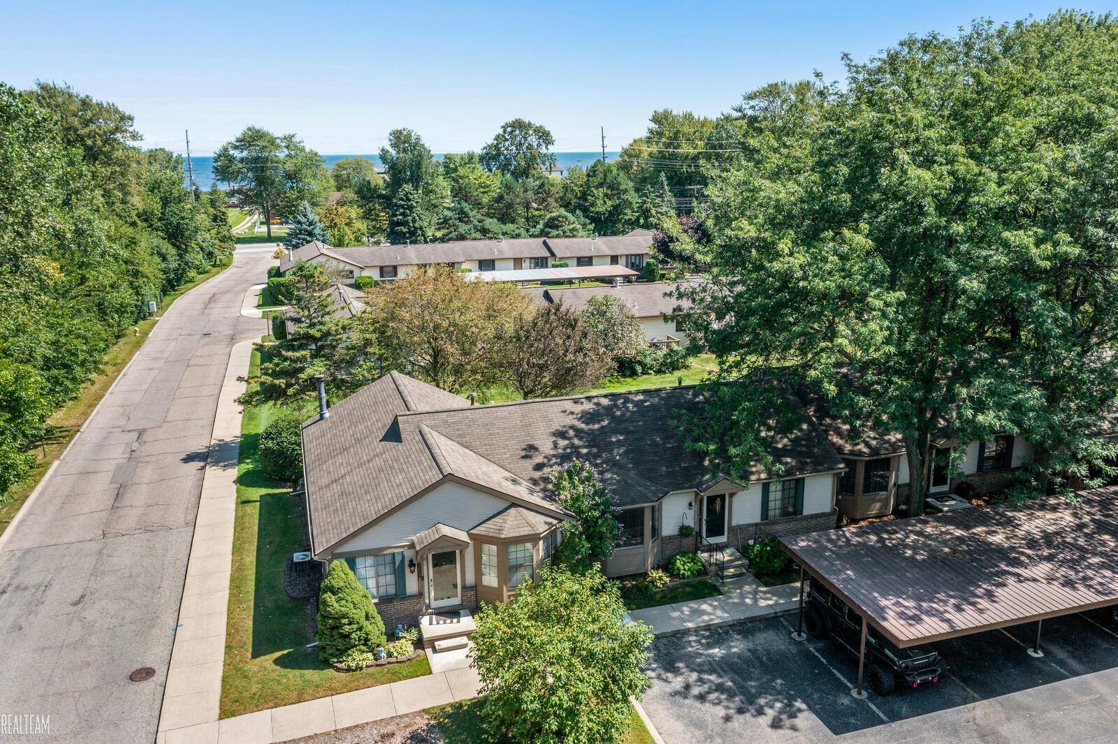 Harrison Twp, MI 48045,25220 Cape LN