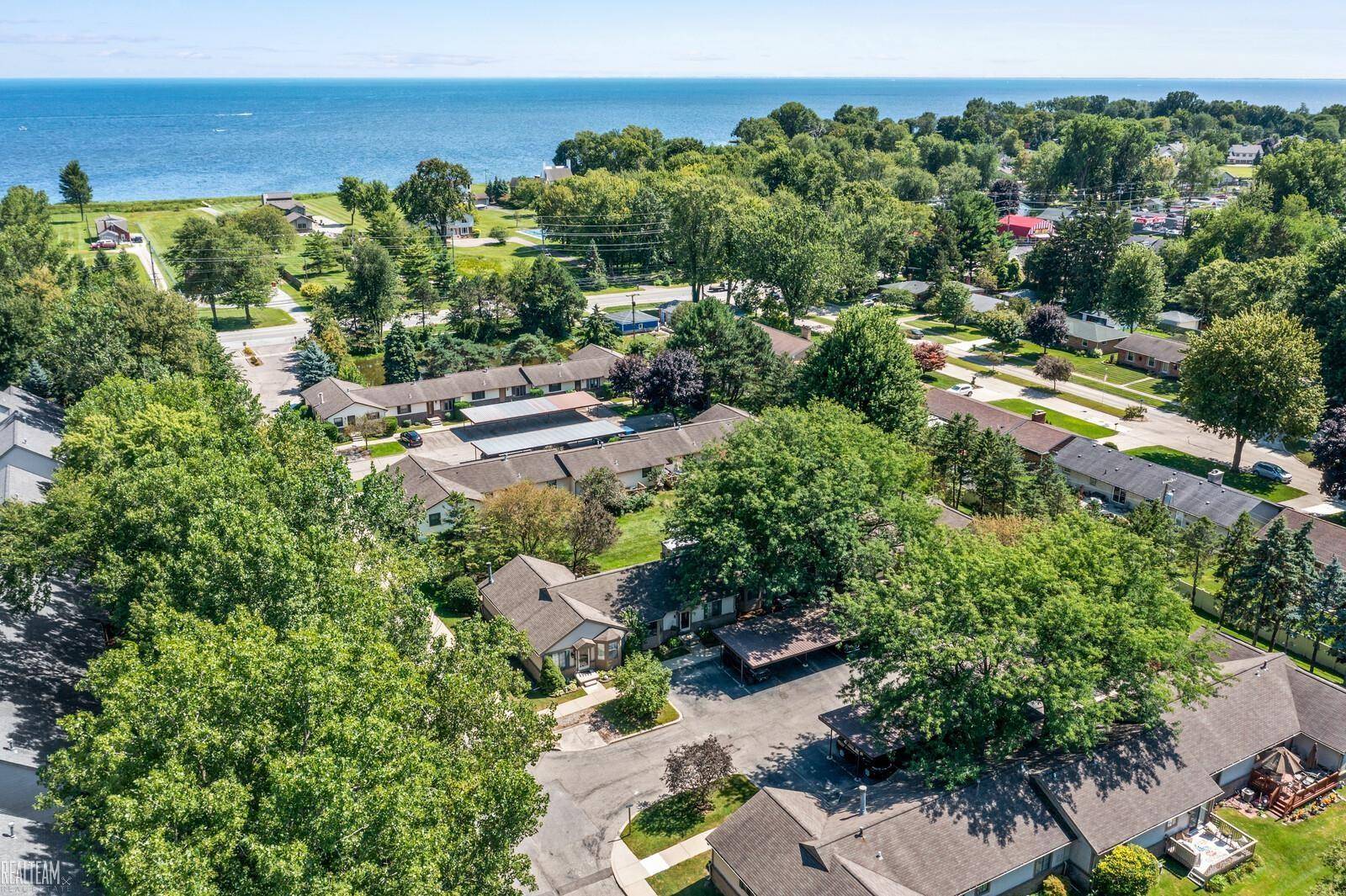 Harrison Twp, MI 48045,25220 Cape LN