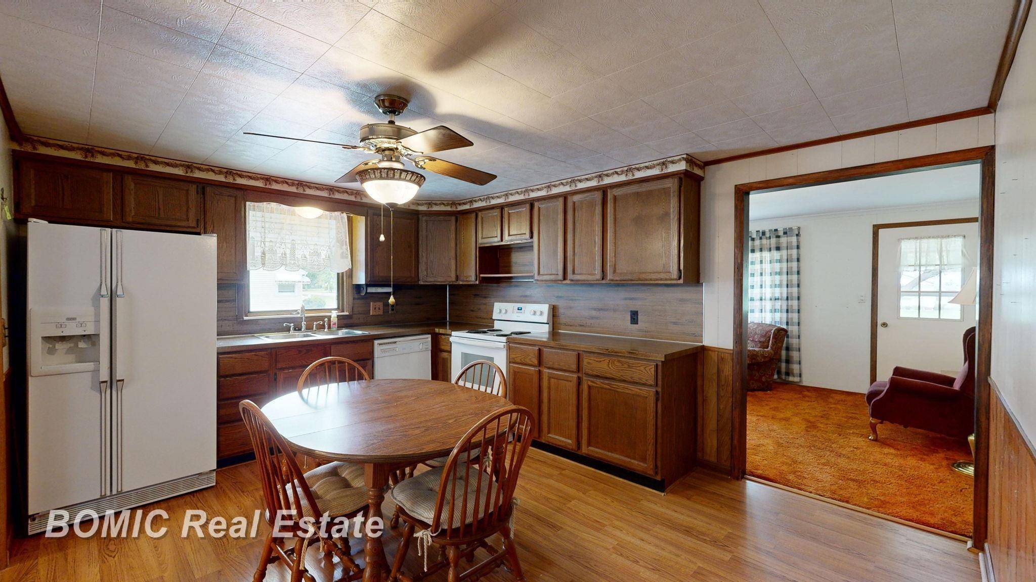 Clio, MI 48420,11090 Phyllis DR