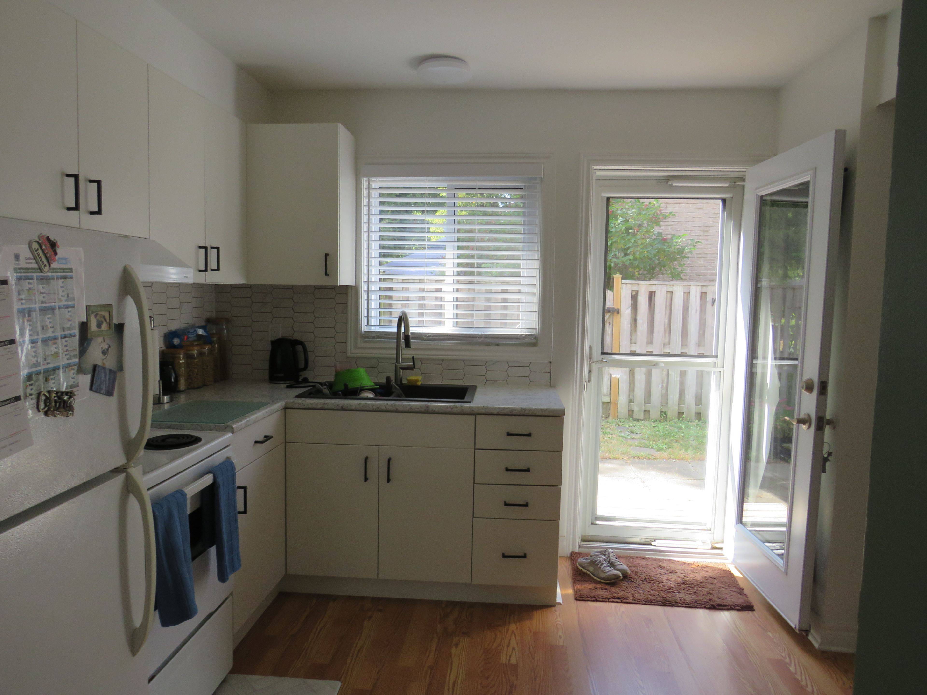 London South, ON N6J 2J1,166 Southdale Rd RD W #54