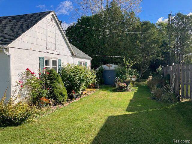 Harbor Beach, MI 48441,141 NELSON ST