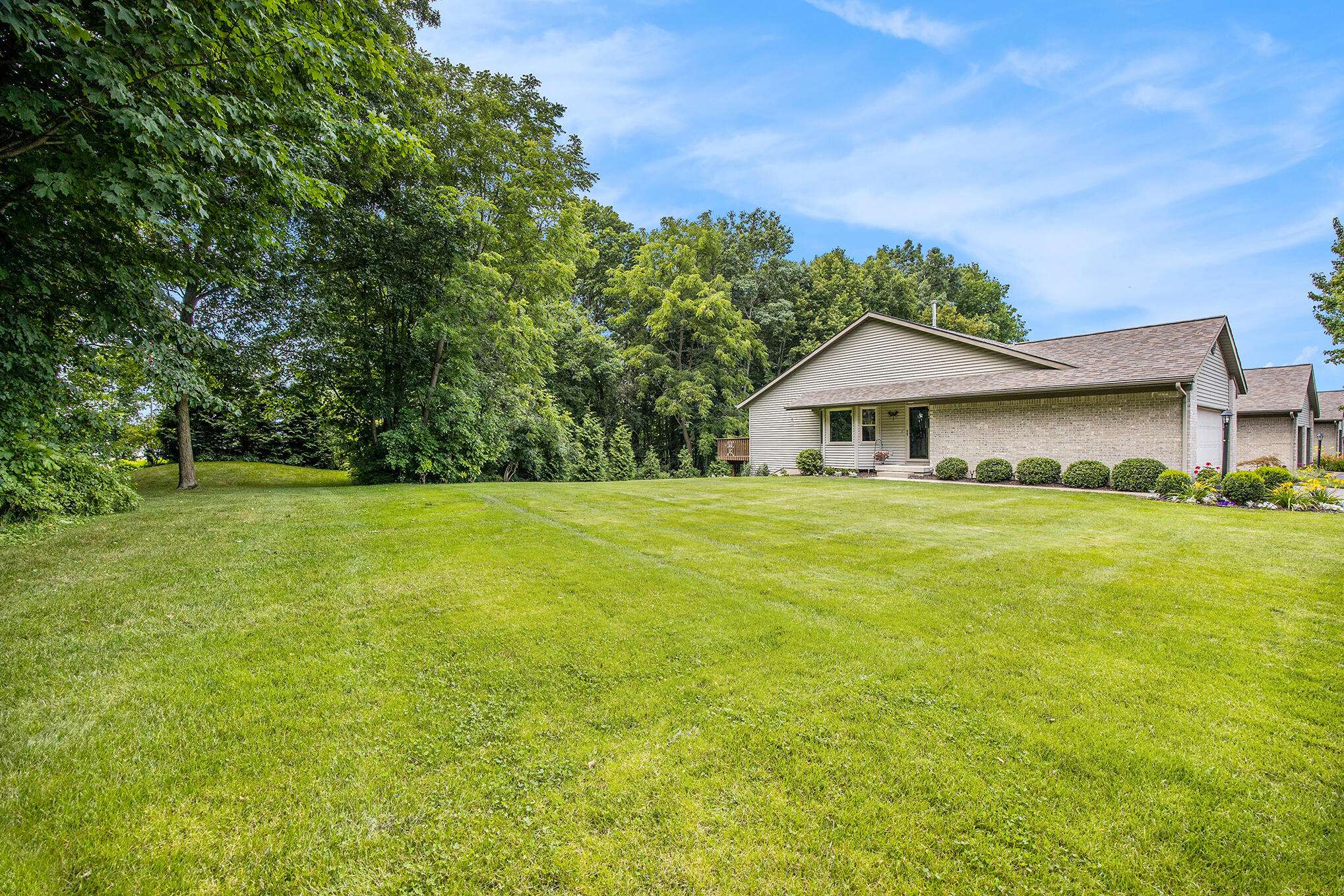 Grand Rapids, MI 49534,2481 Falcon Pointe DR NW