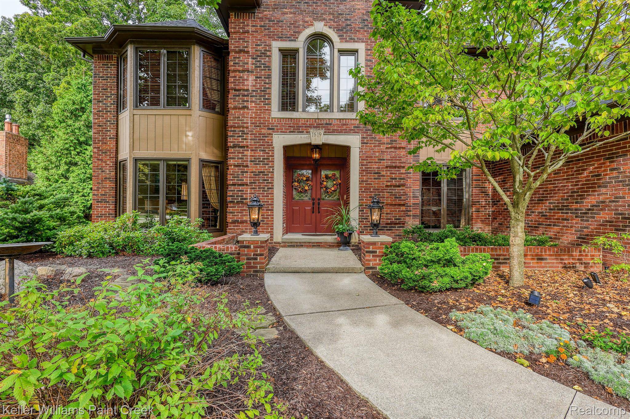 Rochester Hills, MI 48306,1619 Wakefield  CT