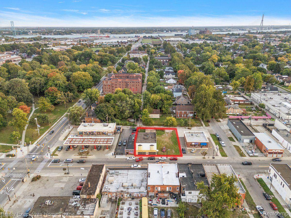 Detroit, MI 48209,4435 W VERNOR