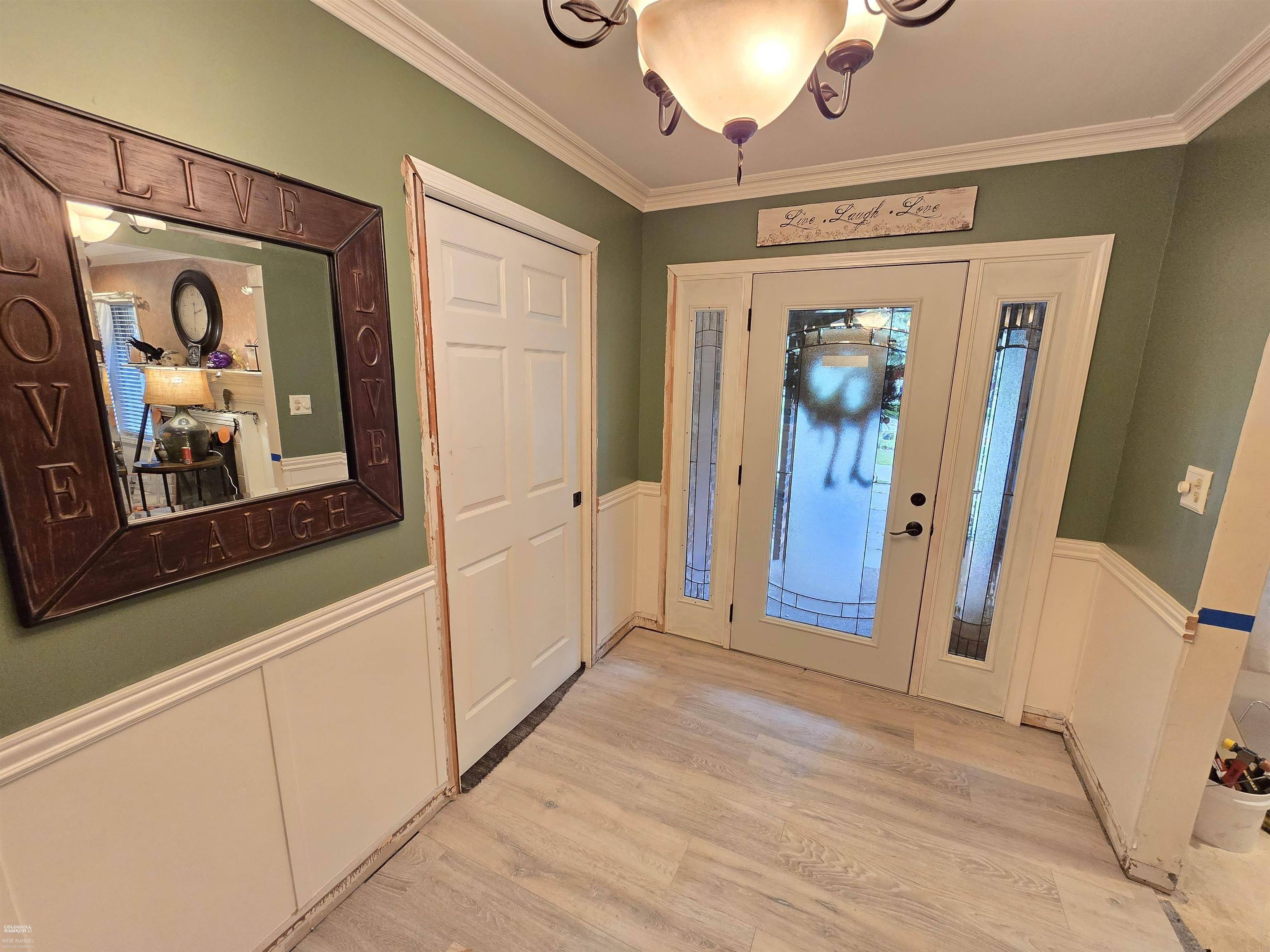 Harrison Twp, MI 48045,37900 Townhall ST