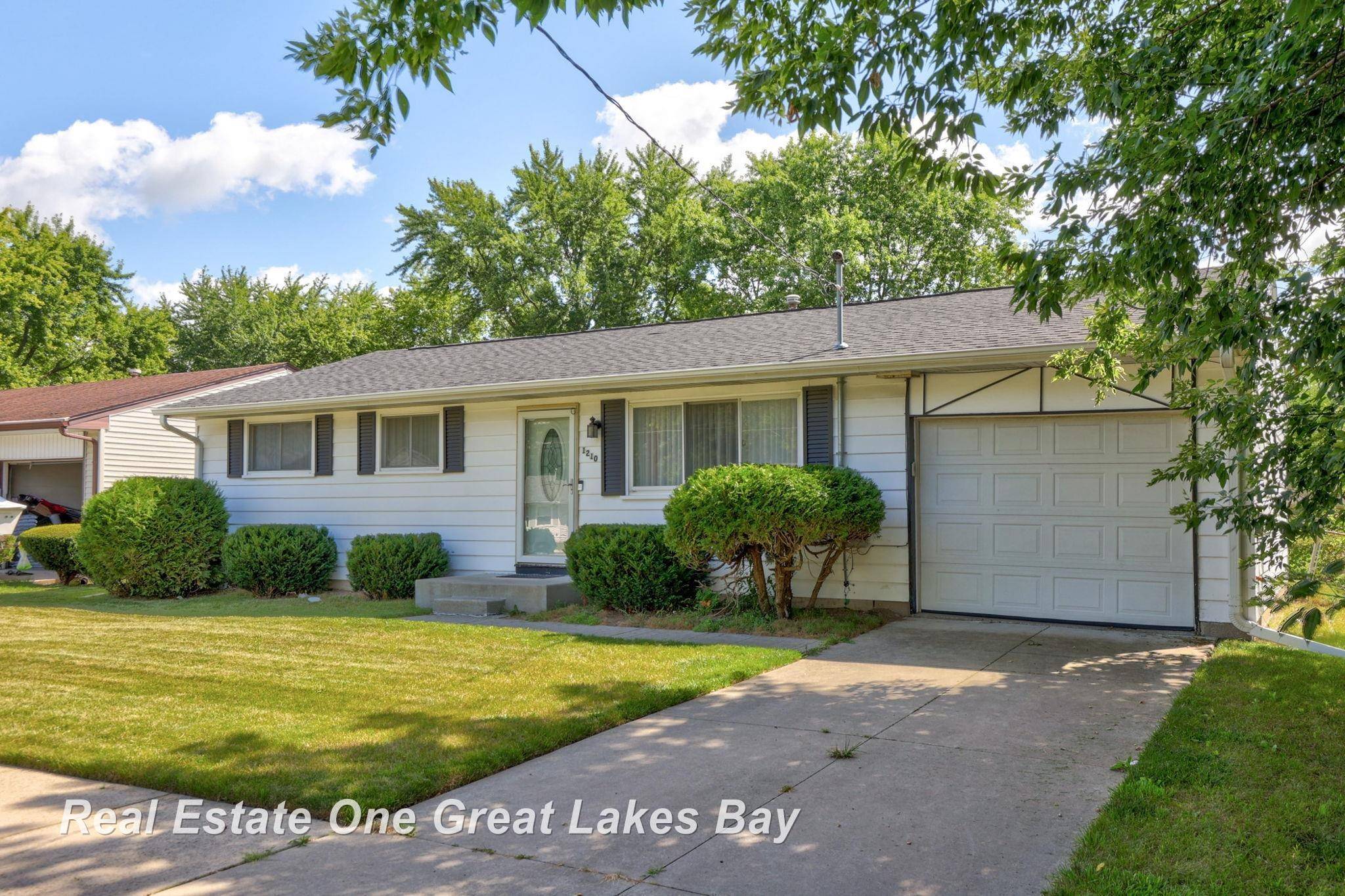 Saginaw, MI 48601,1210 S 25th ST