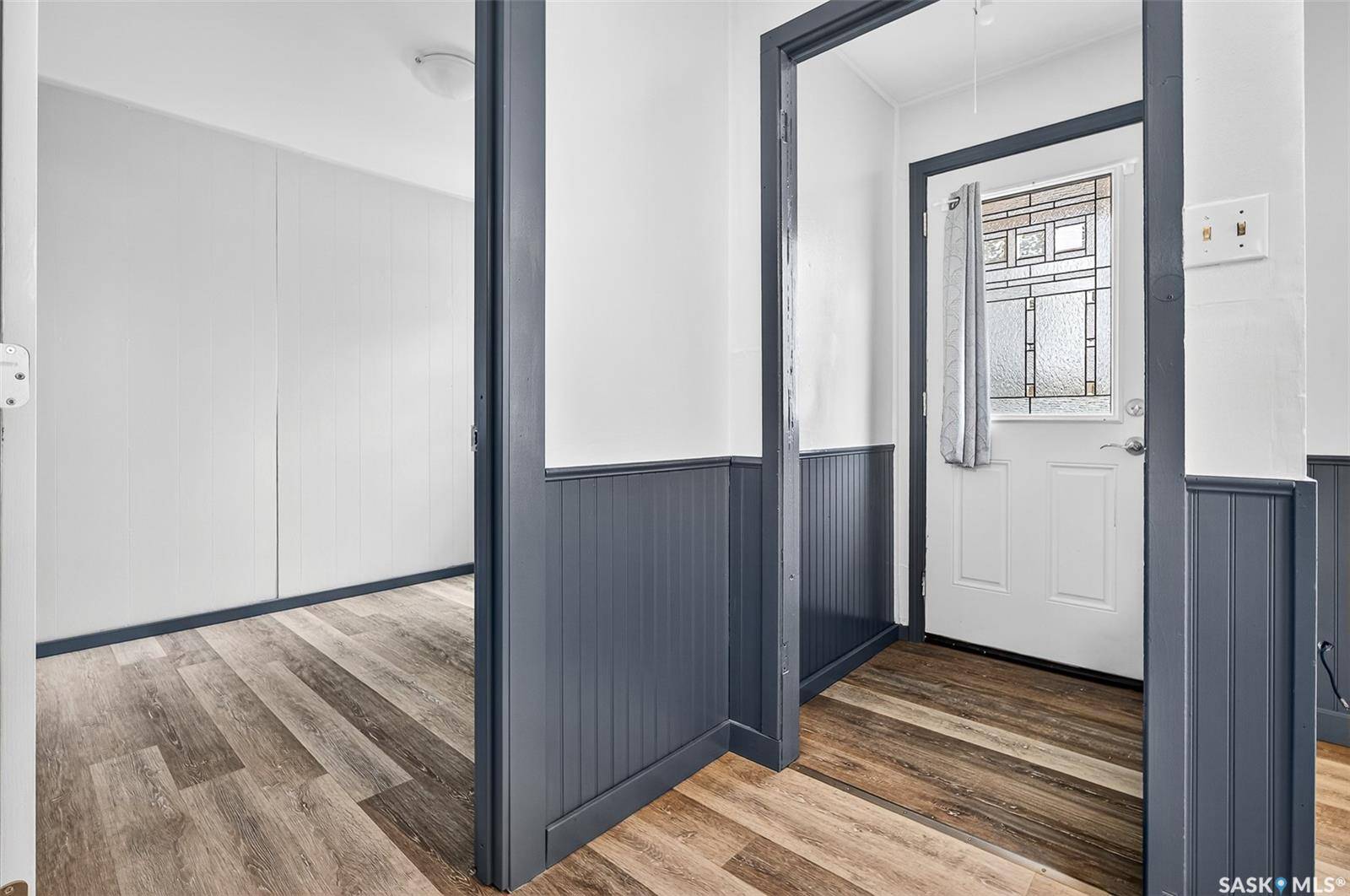 Moose Jaw, SK S6H 0M7,826 Athabasca STREET E