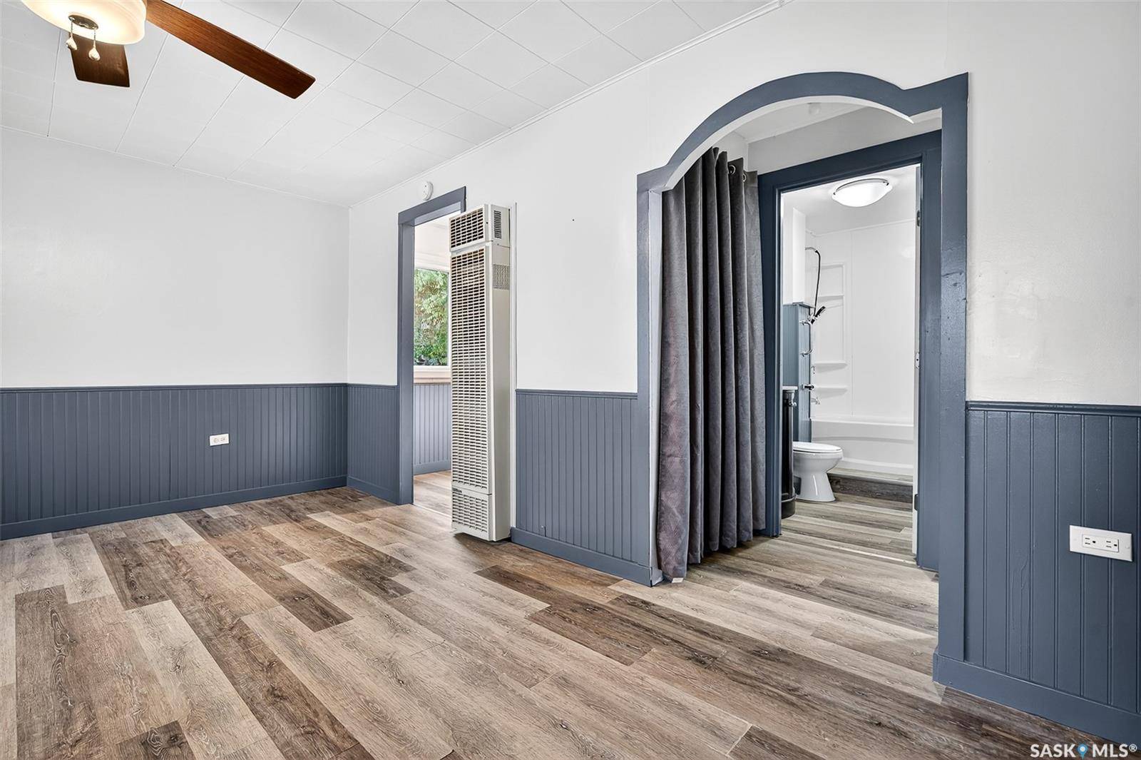 Moose Jaw, SK S6H 0M7,826 Athabasca STREET E