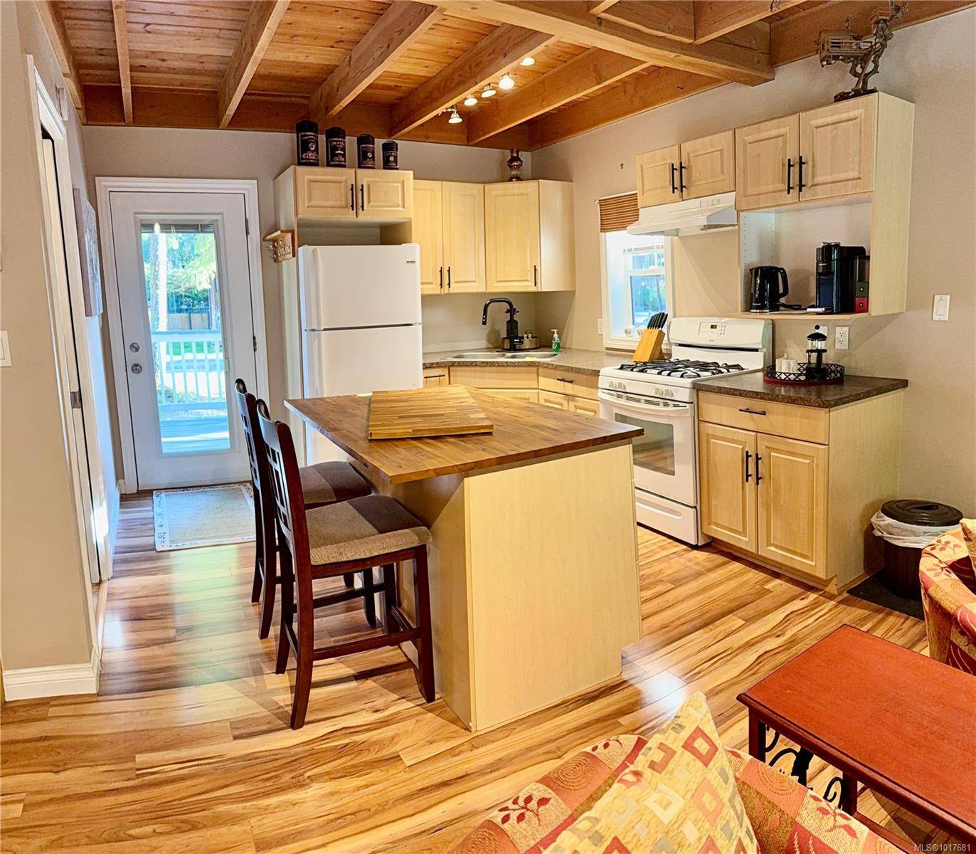 Shawnigan Lake, BC V0R 2W0,2970 Glen Eagles Rd #40