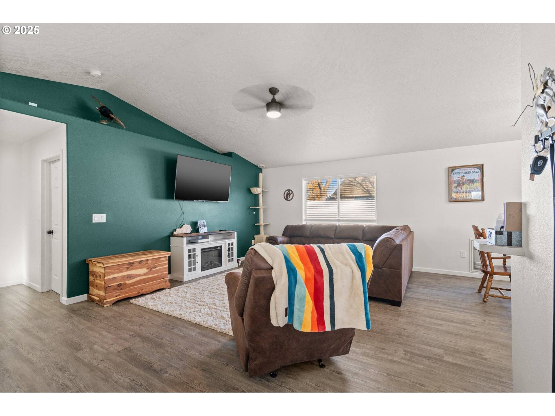 Hermiston, OR 97838,620 W WREN AVE