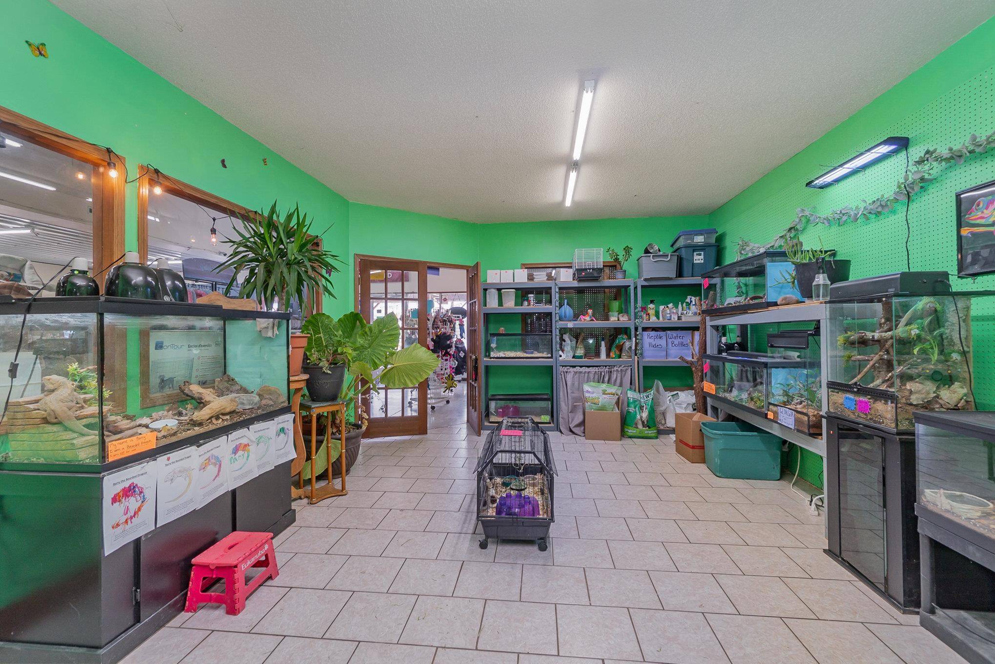 2324 W Monroe RD, Pine River Twp, MI 48801