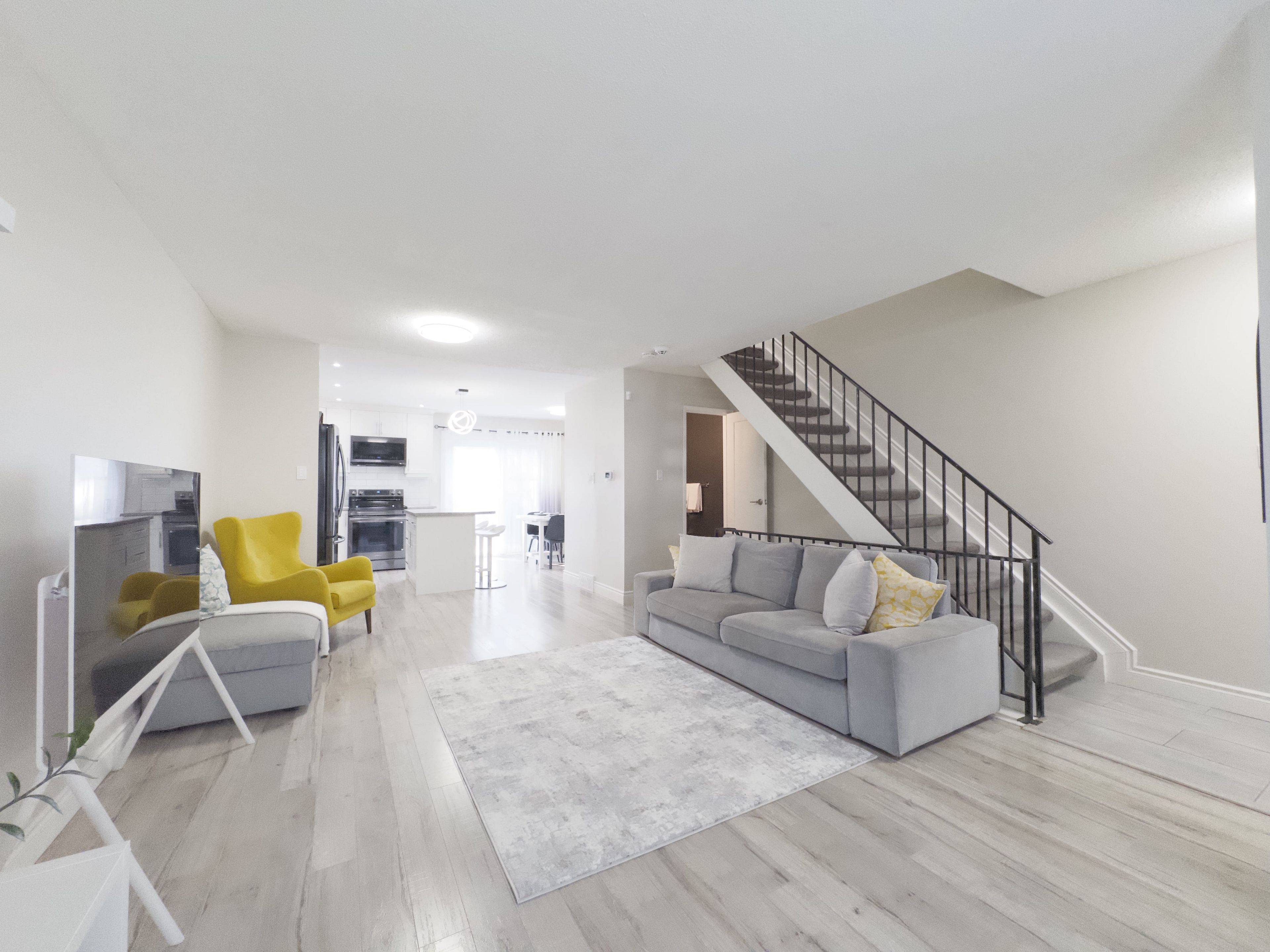 London North, ON N6H 4R4,70 Fiddlers Green RD #82