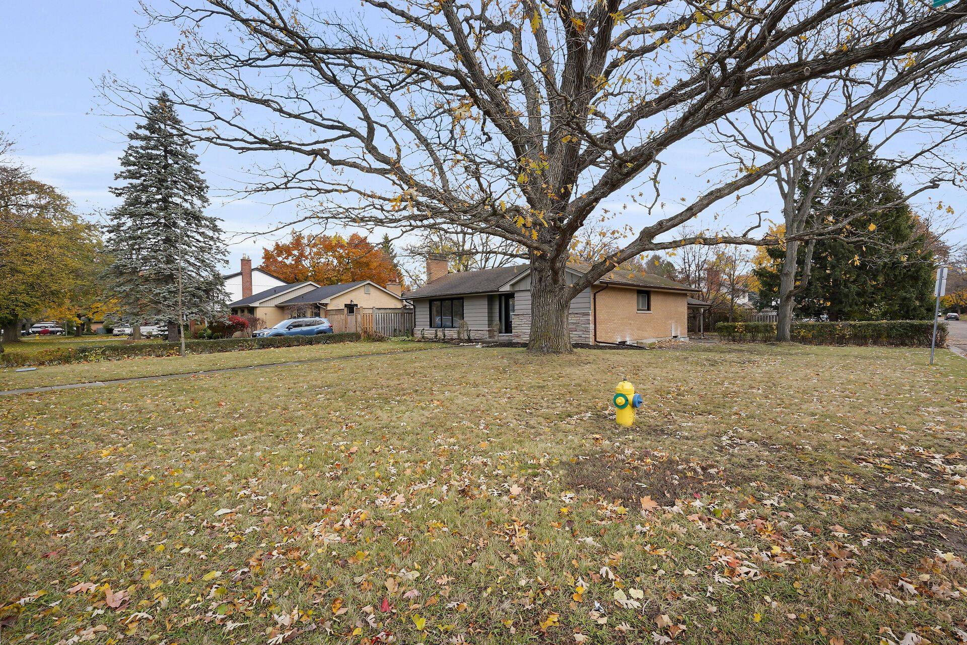 London North, ON N6H 3W2,615 Santa Monica RD