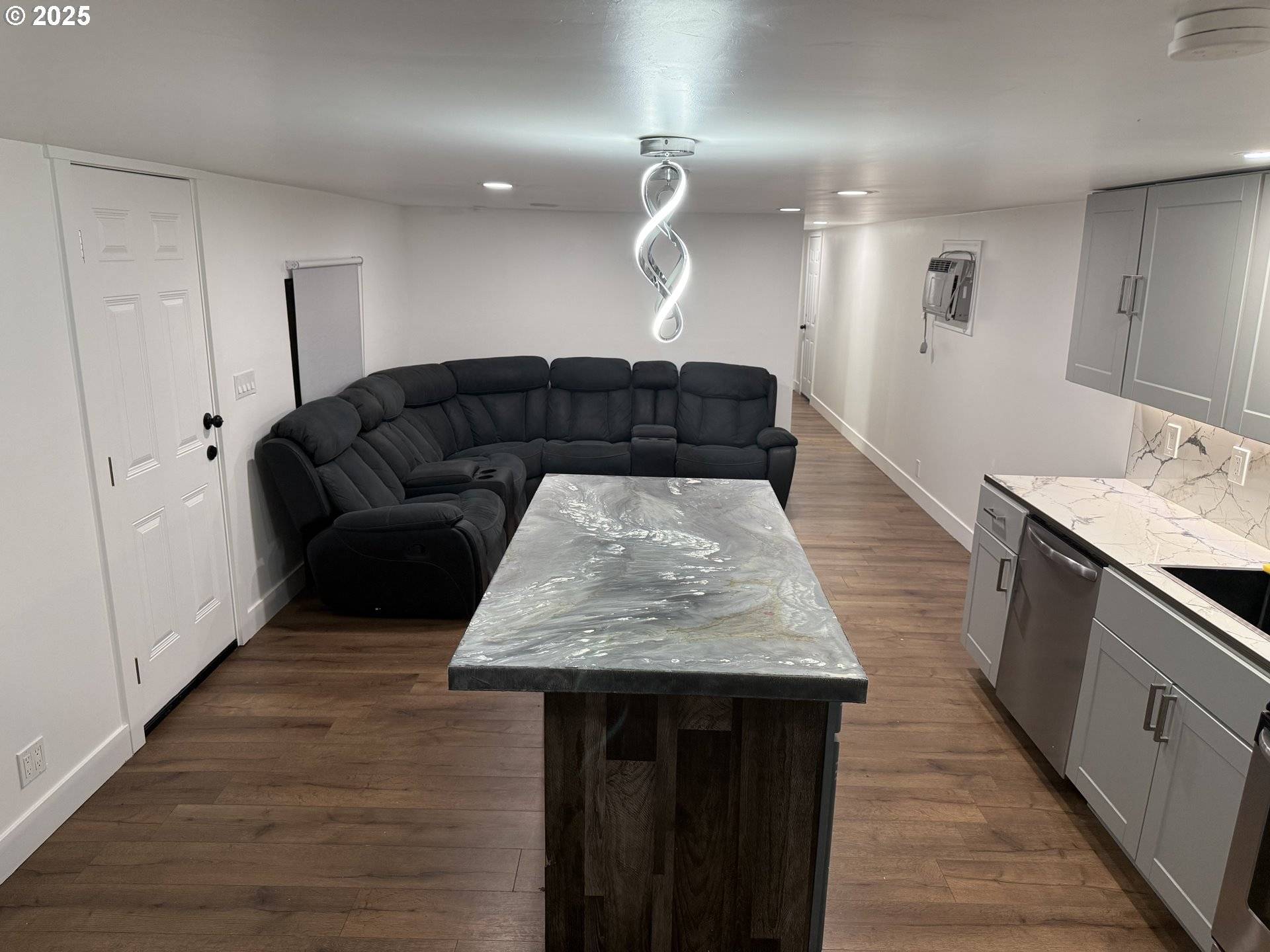 Happy Valley, OR 97086,8951 SE FULLER RD #37