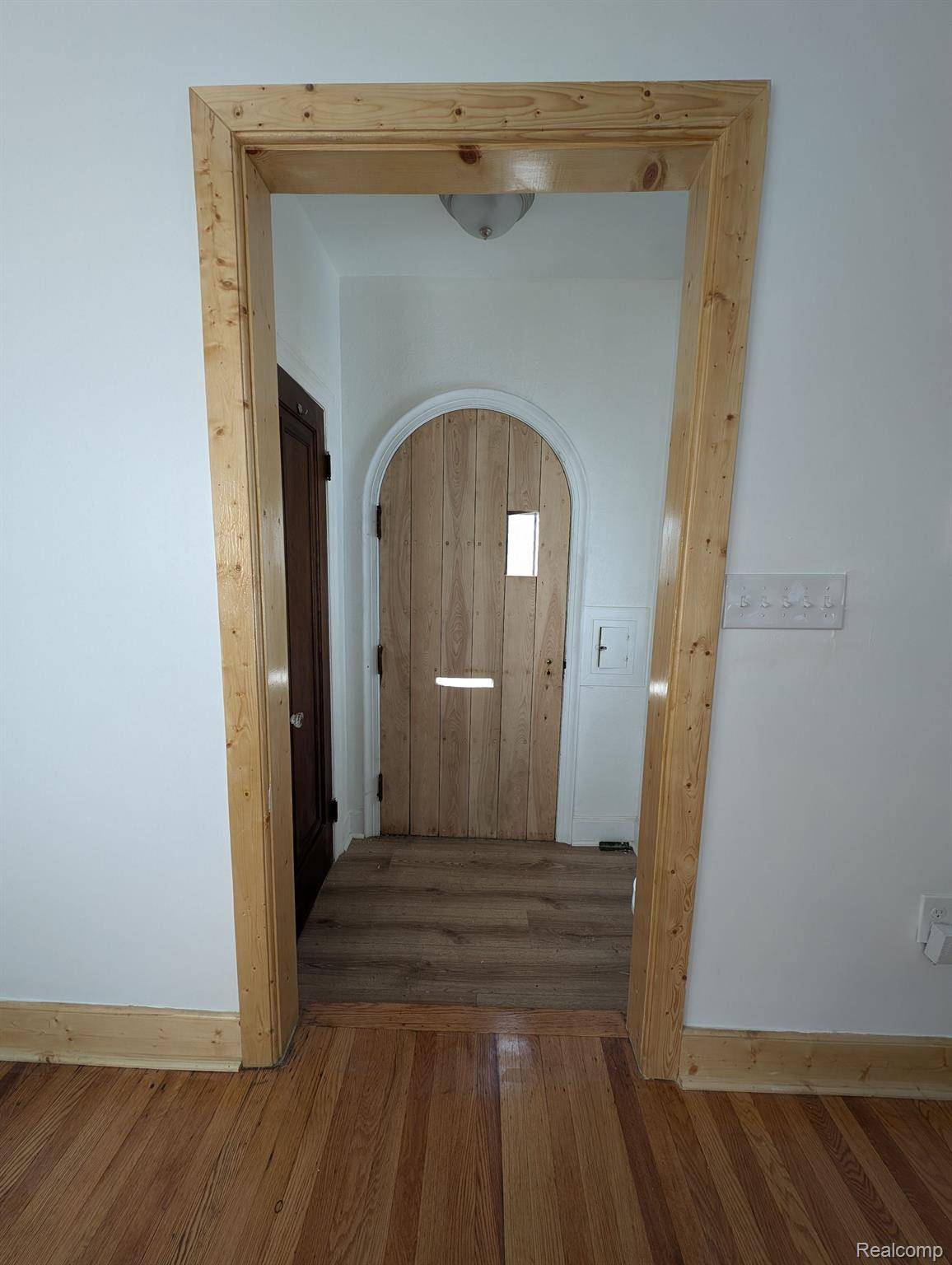 Detroit, MI 48221,16588 LAWTON ST