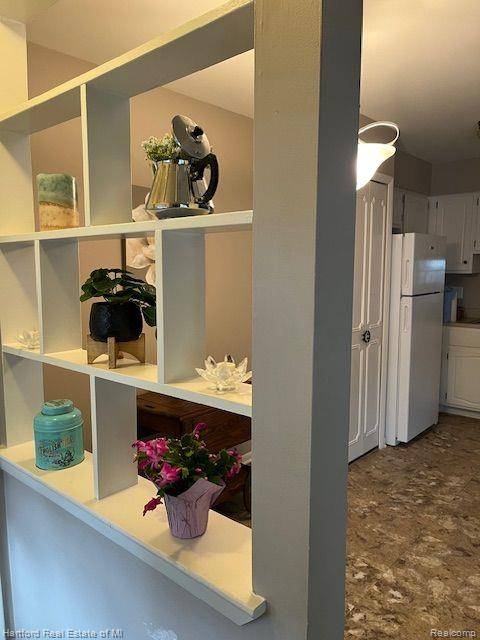 Wixom, MI 48393,50018 Helfer BLVD