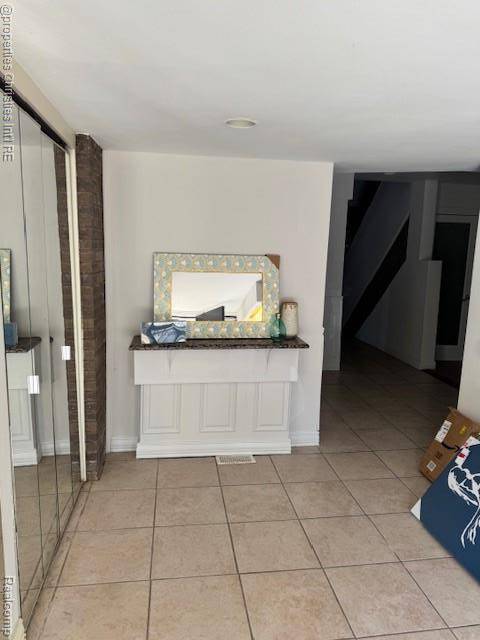 West Bloomfield, MI 48328,1493 Rivona DR