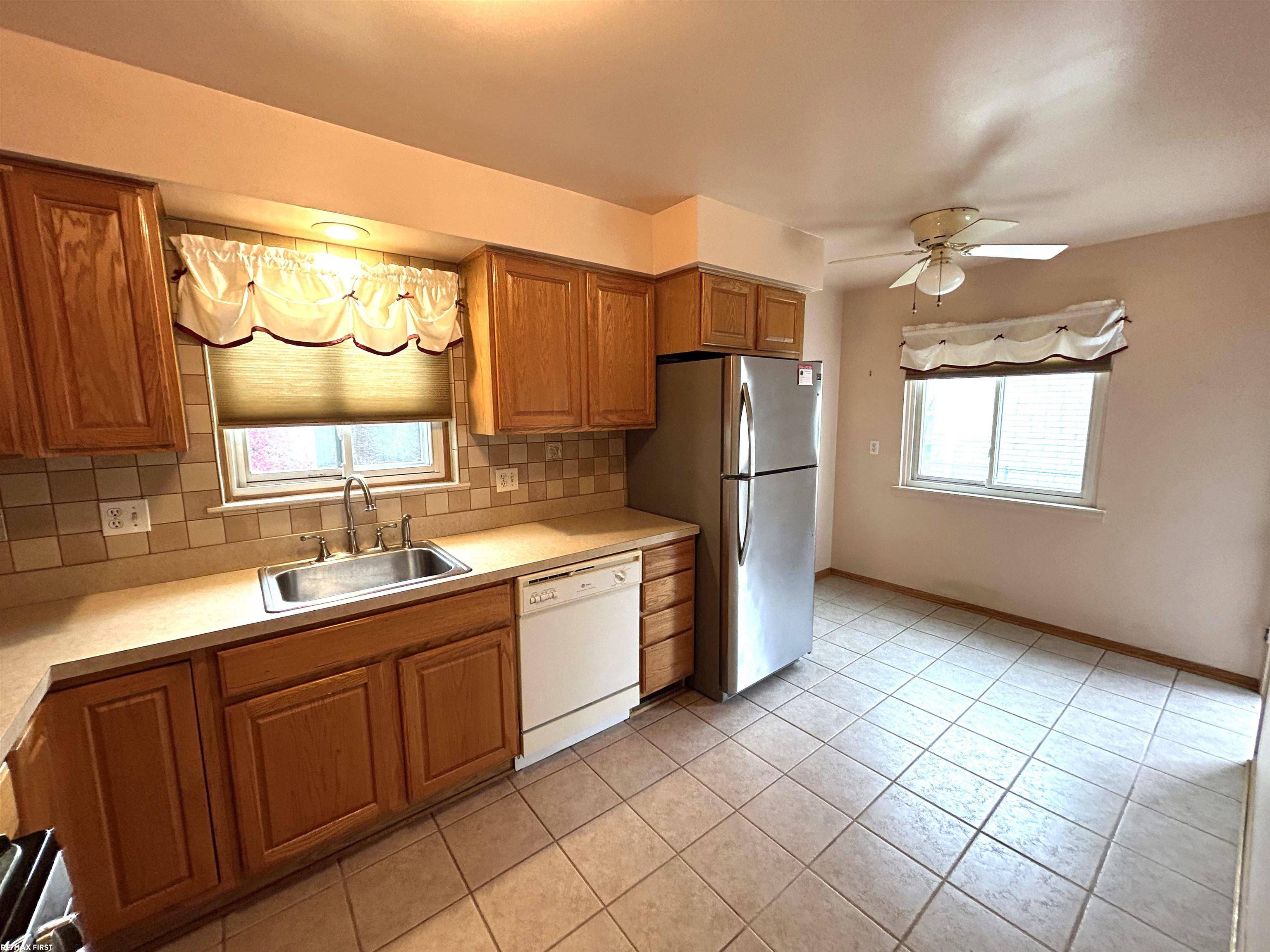 Clinton Township, MI 48035,23910 Trombley ST