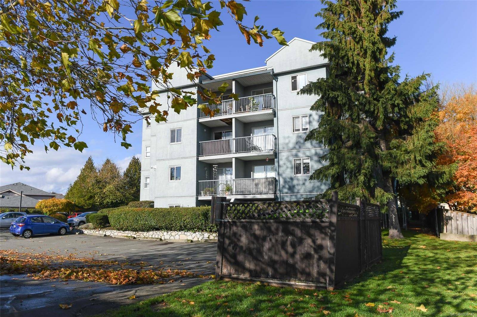 Courtenay, BC V9N 3R9,1050 Braidwood Rd #409