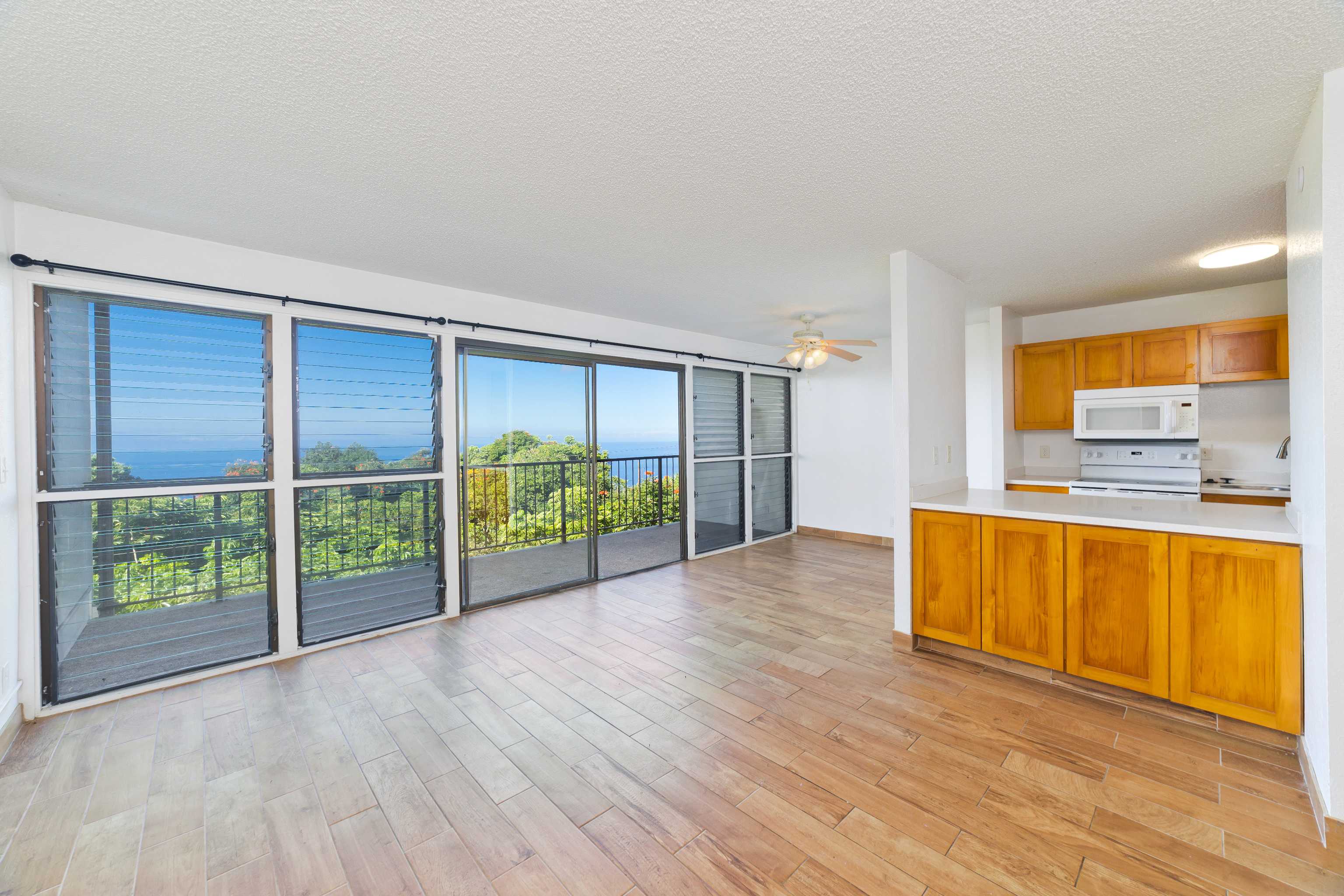 Holualoa, HI 96725,79-7199 KONA COFFEE VILLAS #204