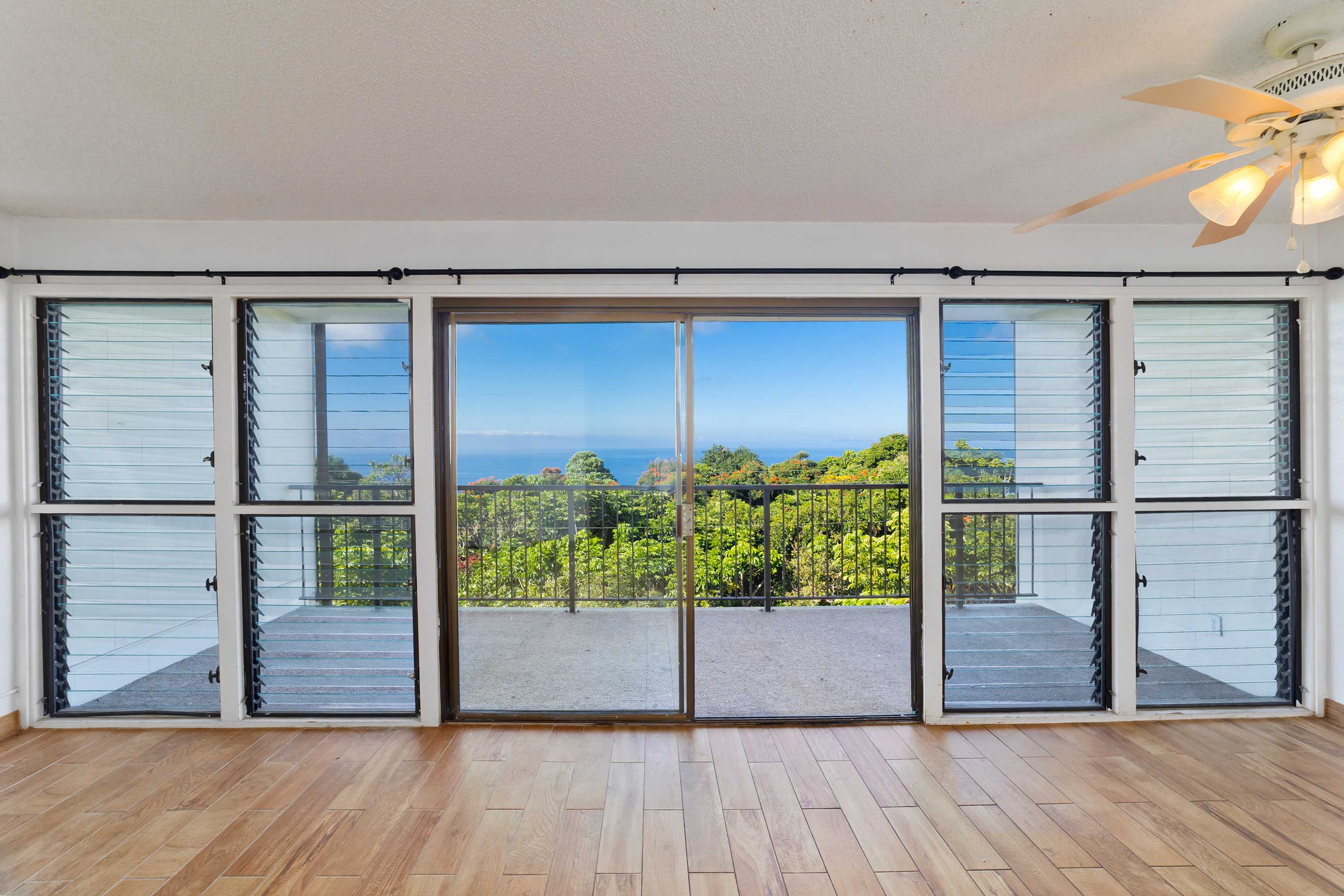 Holualoa, HI 96725,79-7199 KONA COFFEE VILLAS #204