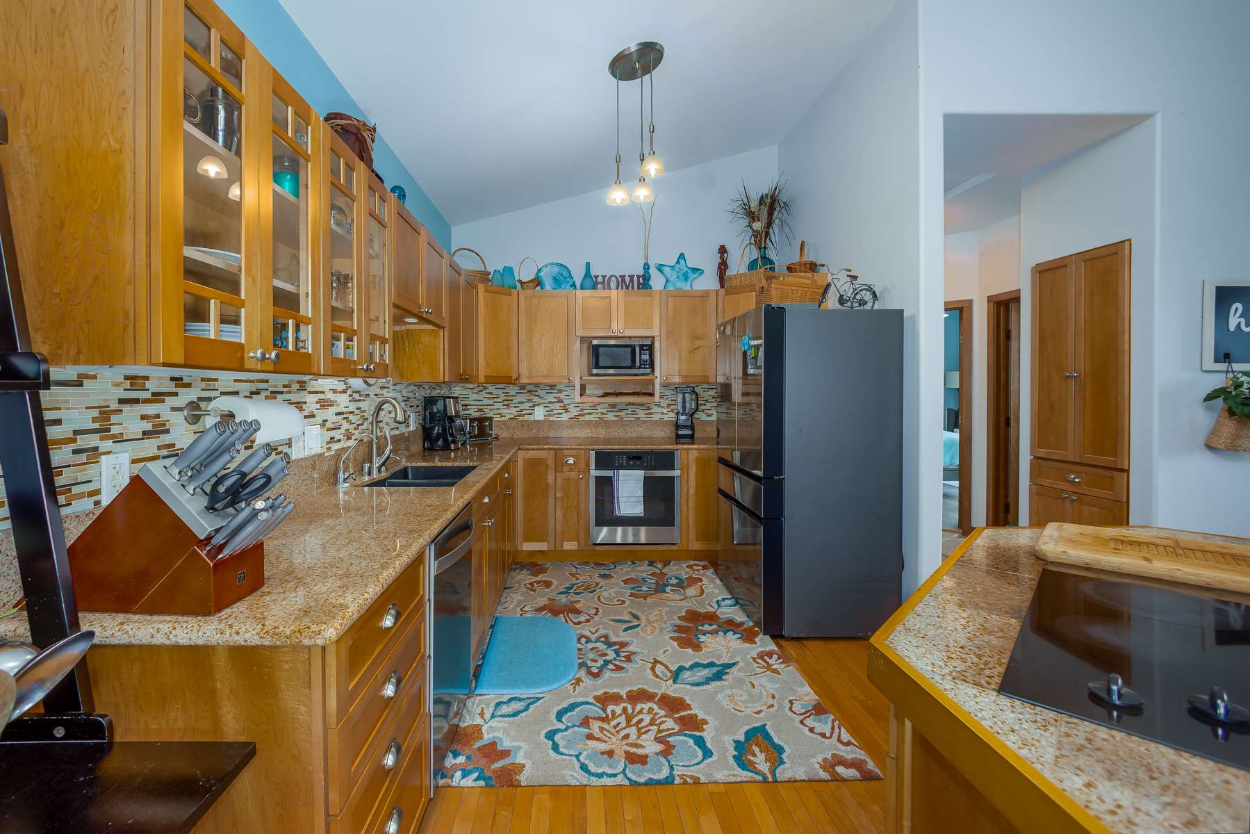 Captain Cook, HI 96704,87-2500 LUANA PL