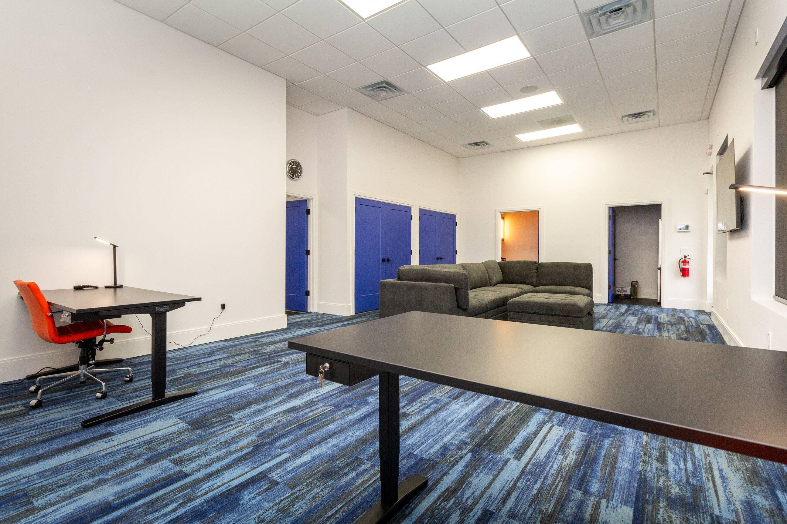 2580 Dixie HWY, Waterford Twp, MI 48328