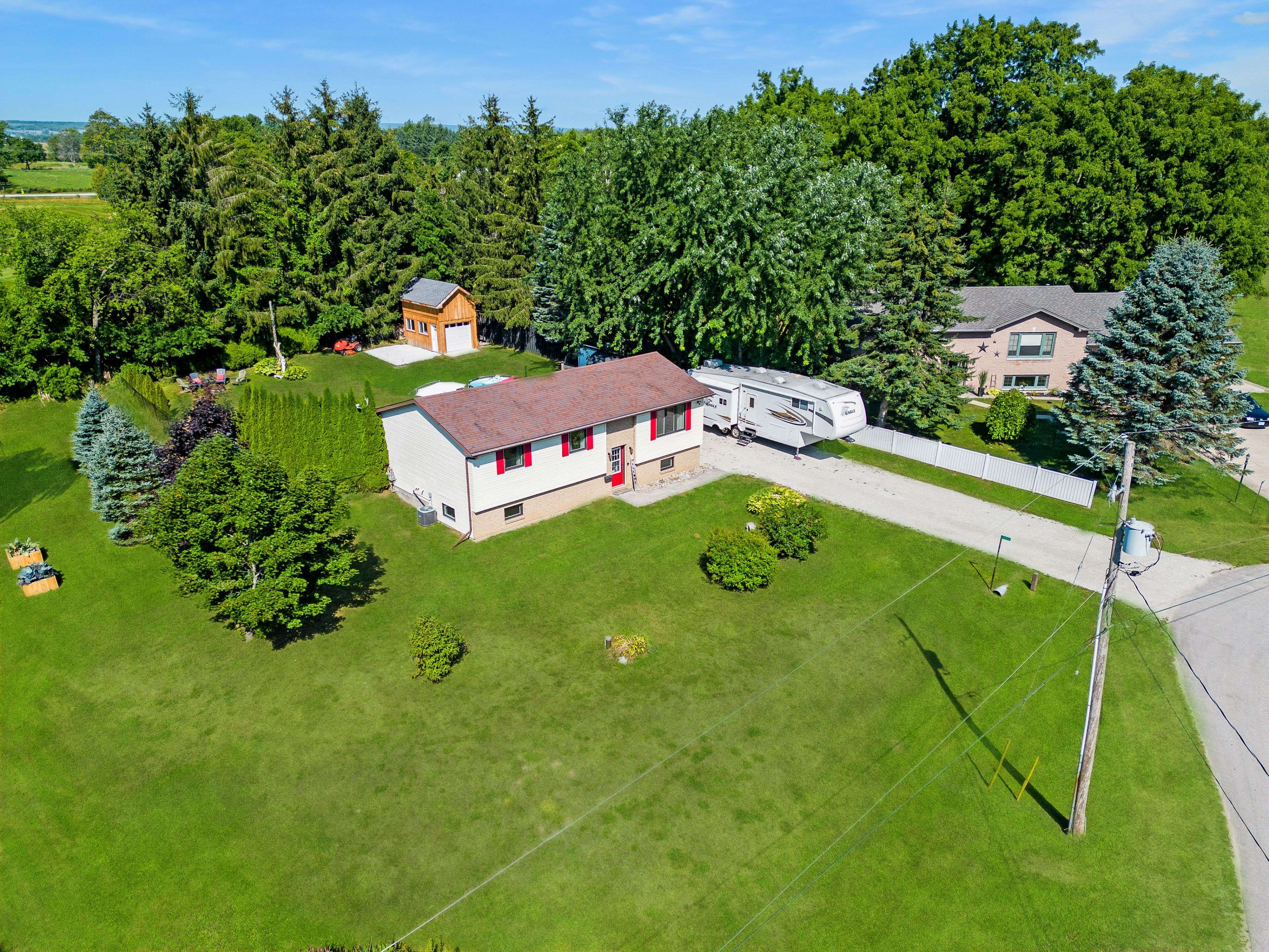 Meaford, ON N4L 1W6,140 Greenfield DR