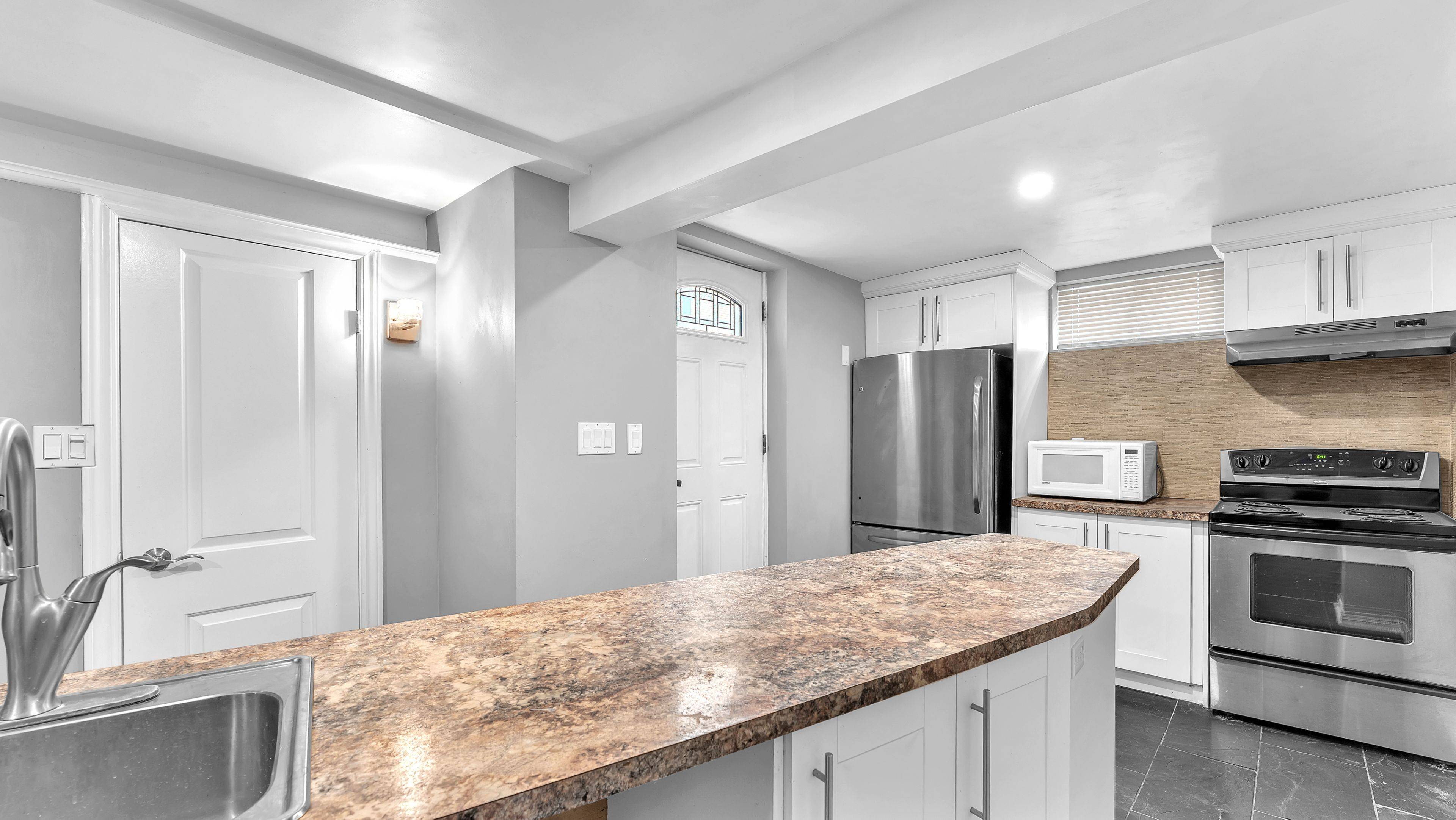 London South, ON N6C 1L7,66 Grand AVE #LOWER