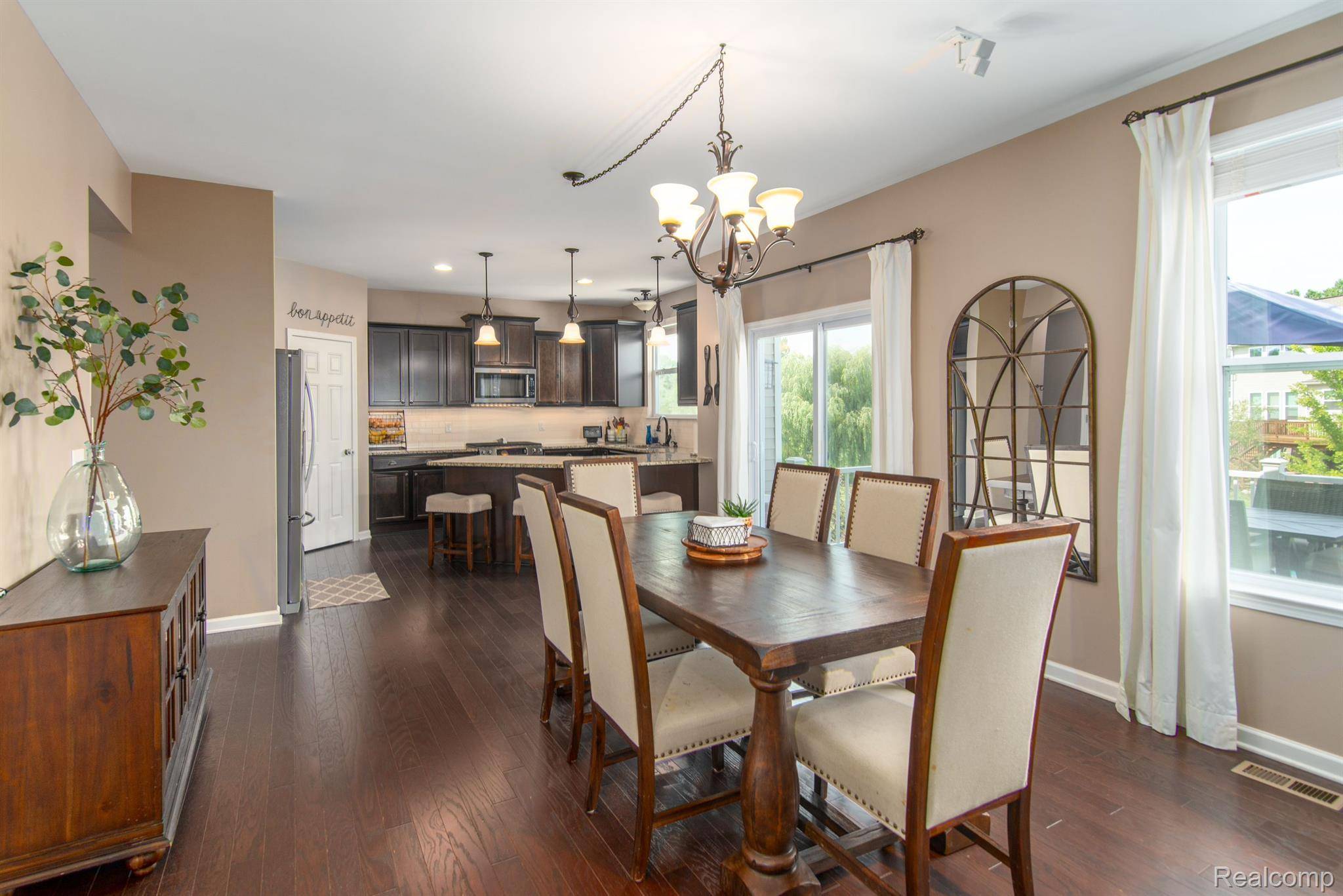 New Hudson, MI 48165,58096 SUNFLOWER CIR S