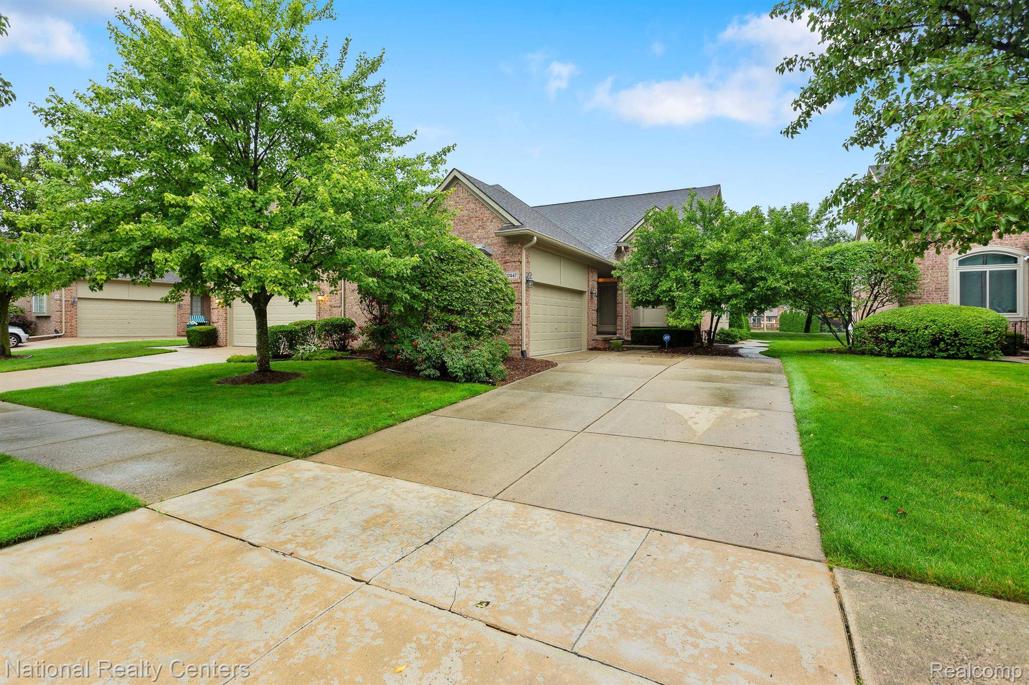 Clinton Township, MI 48038,17447 BRECKENRIDGE DR
