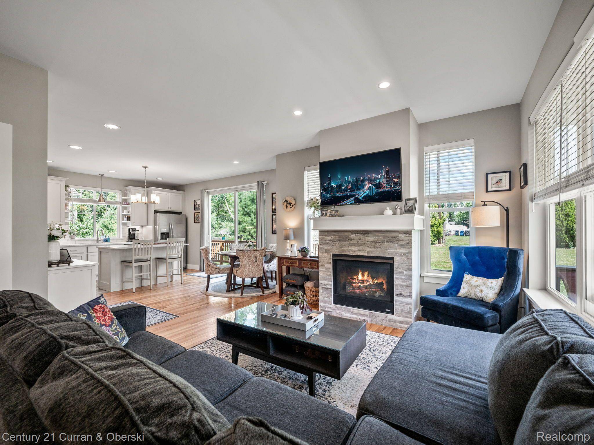 Ann Arbor, MI 48103,615 IRONWOOD DR