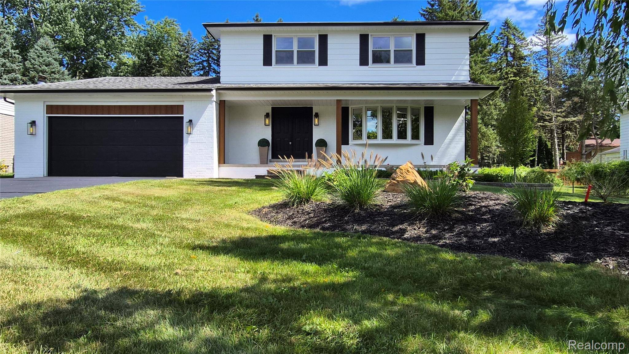 Shelby Twp, MI 48316,54232 MOUND RD