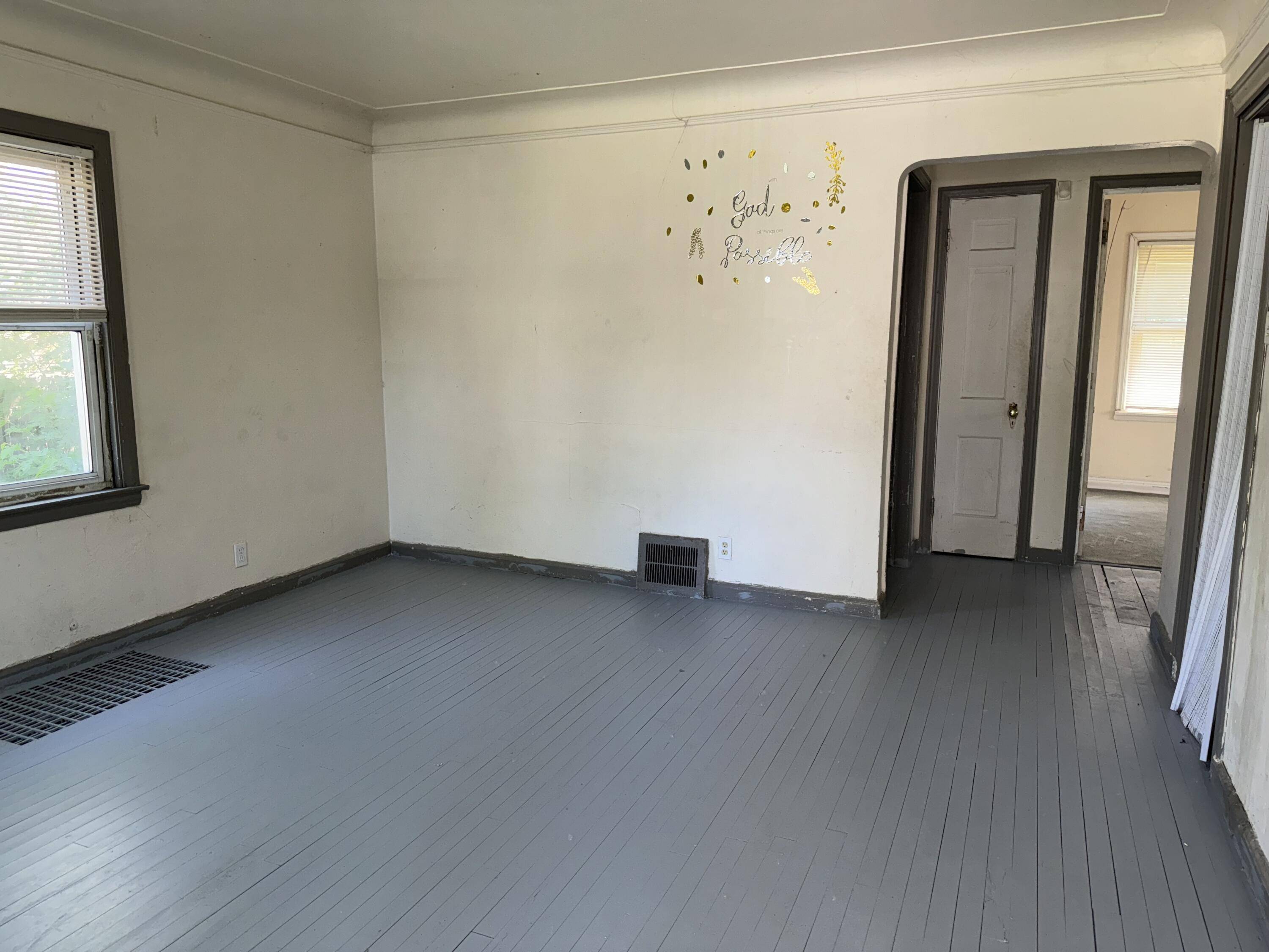 Detroit, MI 48228,9300 Abington AVE