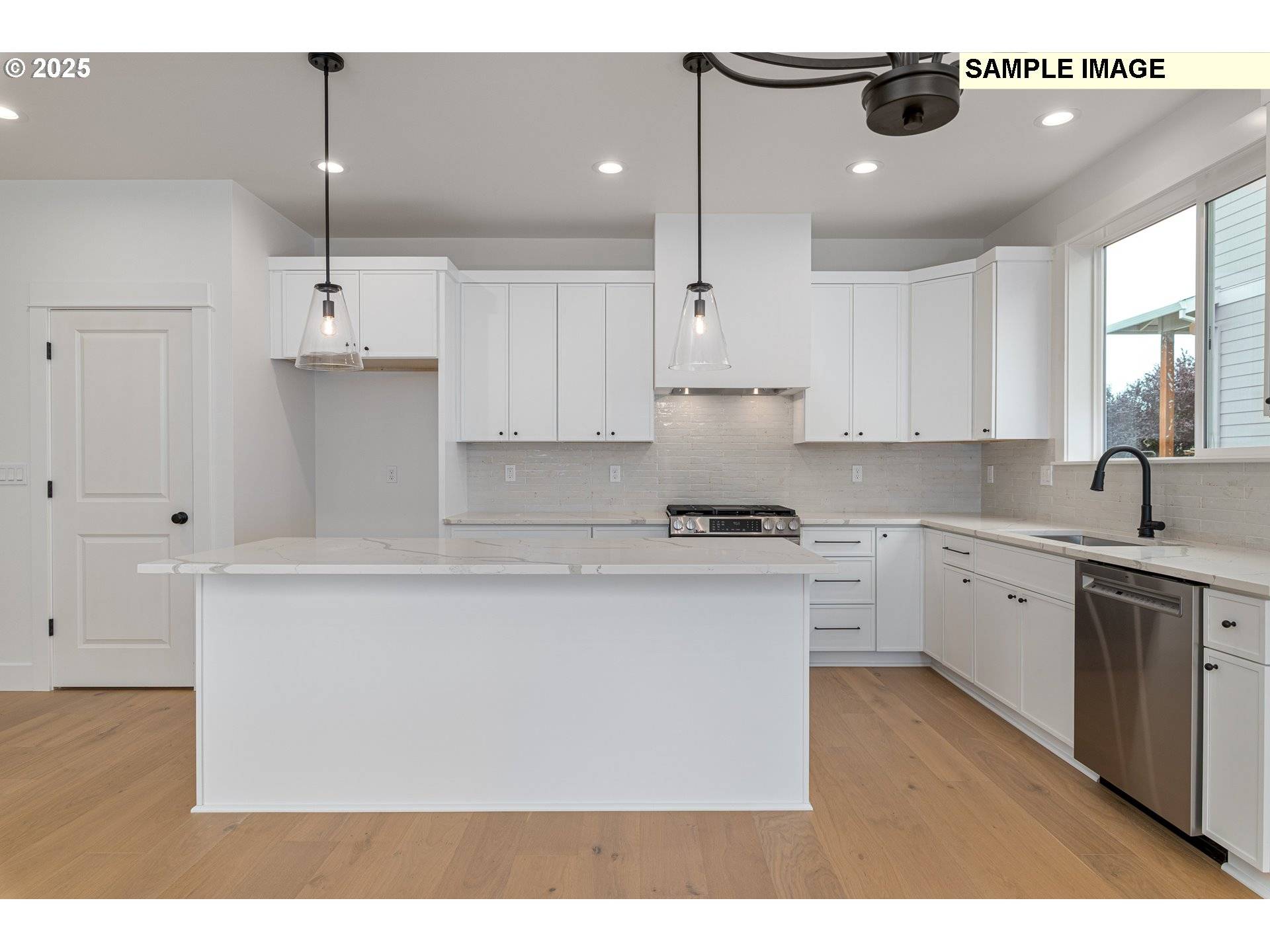 Portland, OR 97236,14220 SE Ellis ST