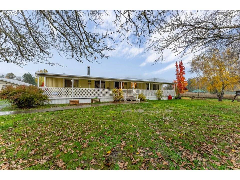 Williams, OR 97544,400 HOLMSTEAD RD