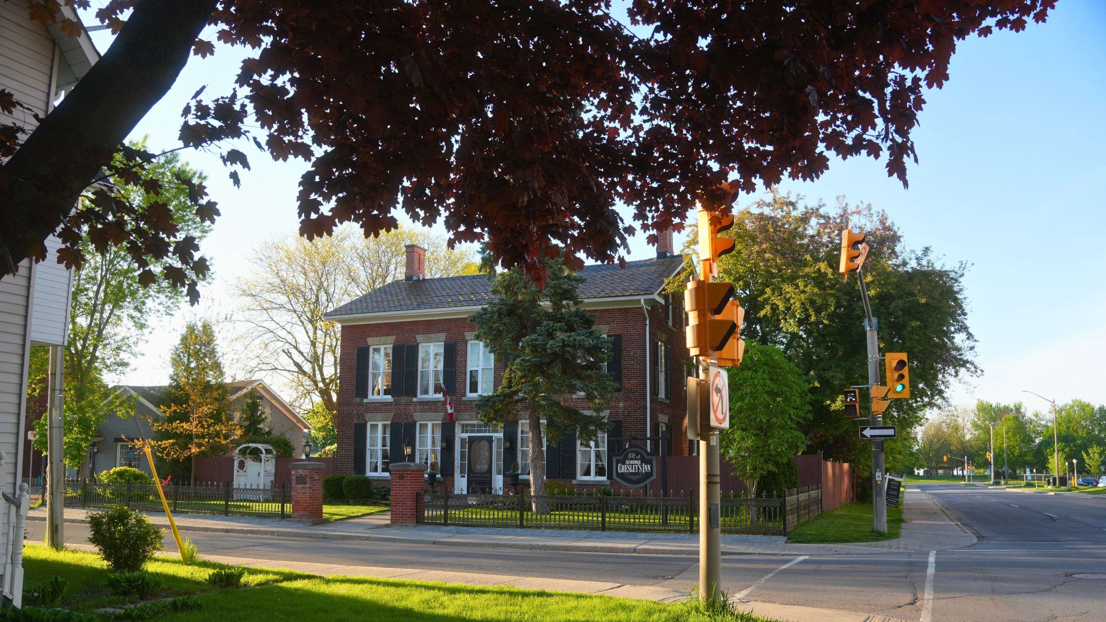 Cornwall, ON K6J 1B9,40 First ST W