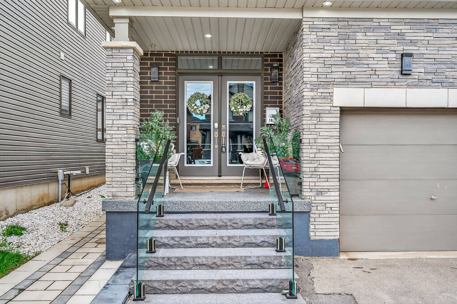 Haldimand, ON N3W 0C7,18 Lise LN