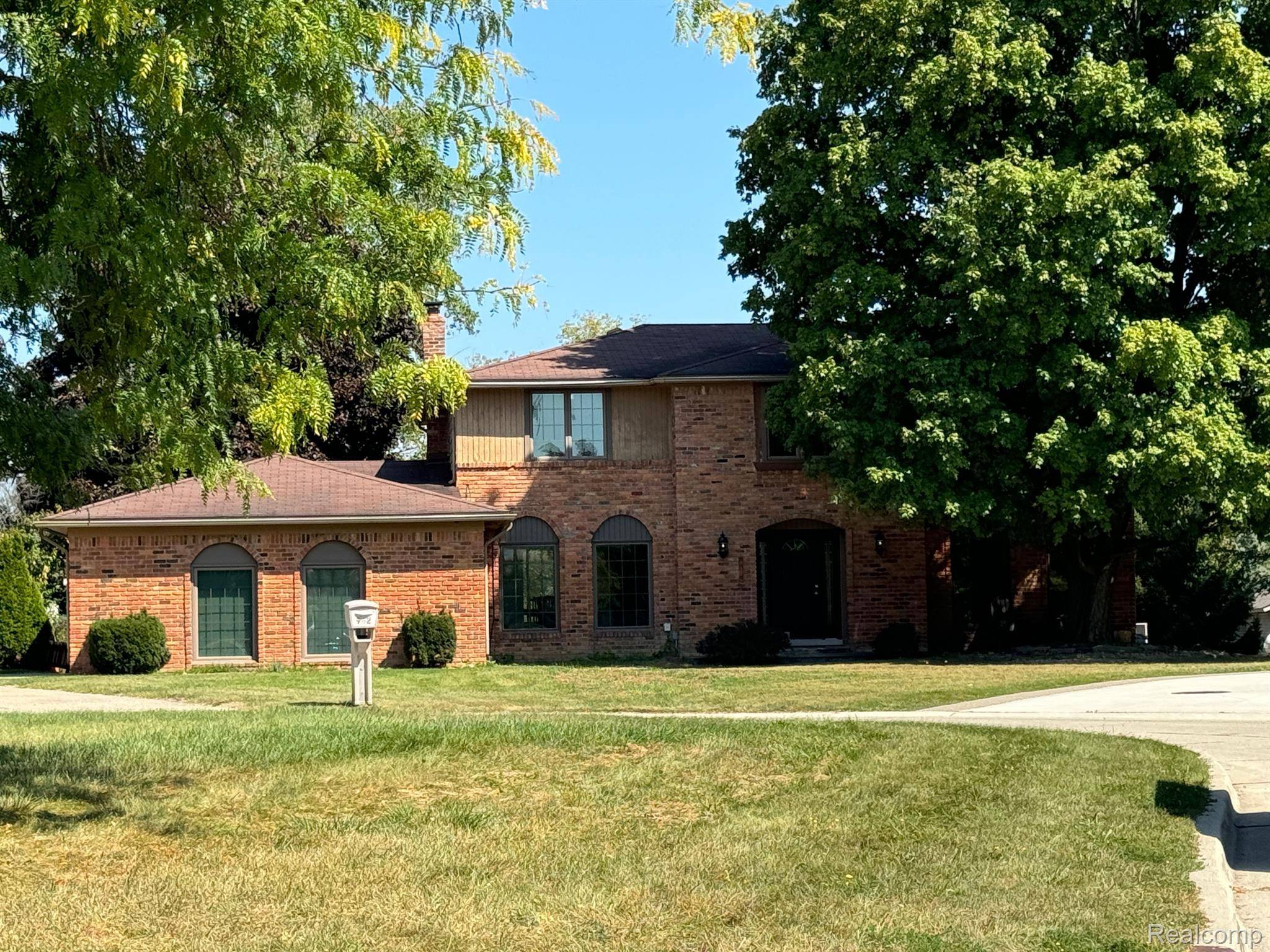 Rochester Hills, MI 48309,982 LANGLEY RD