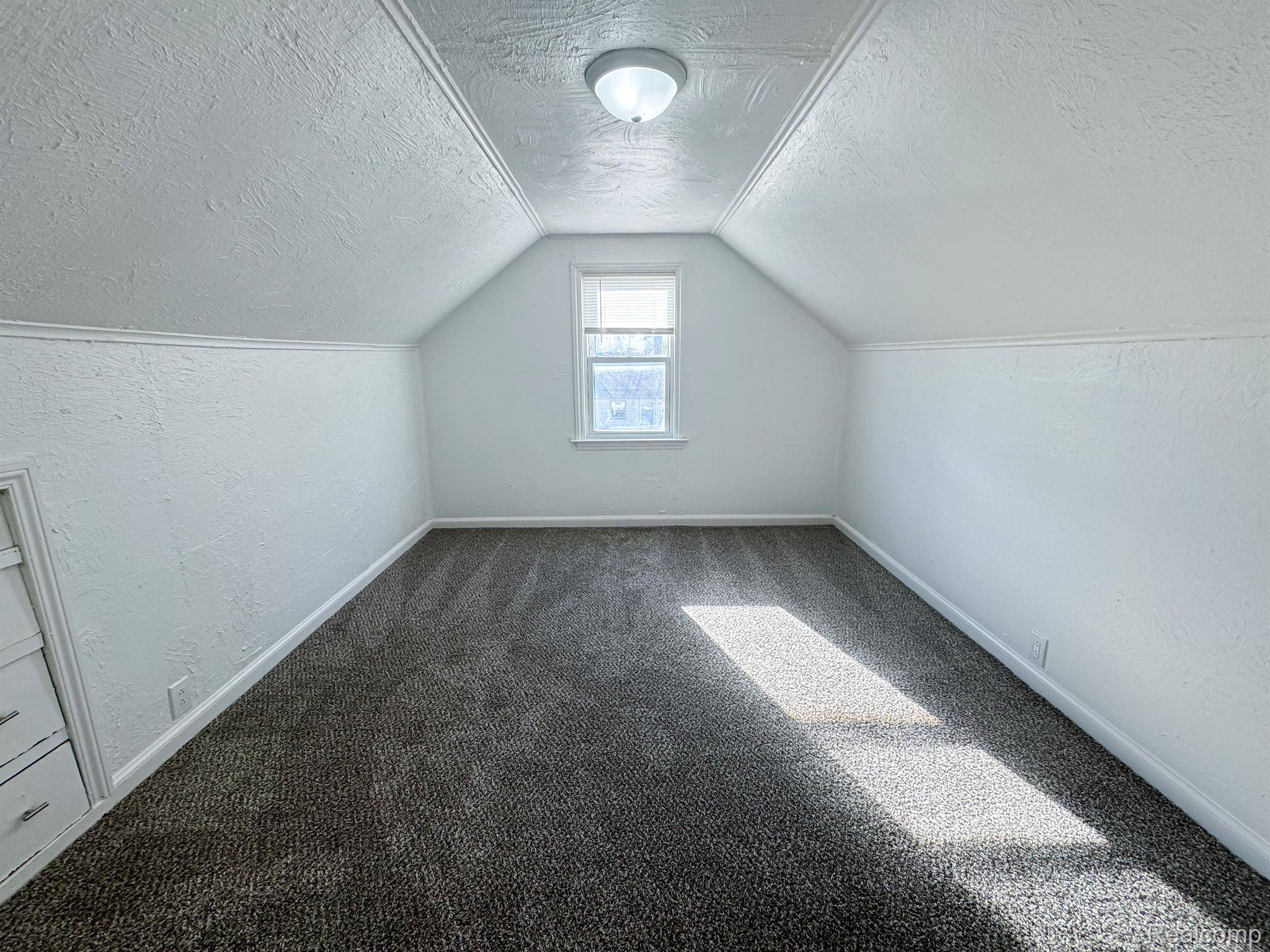 Saginaw, MI 48601,1209 S 25TH ST