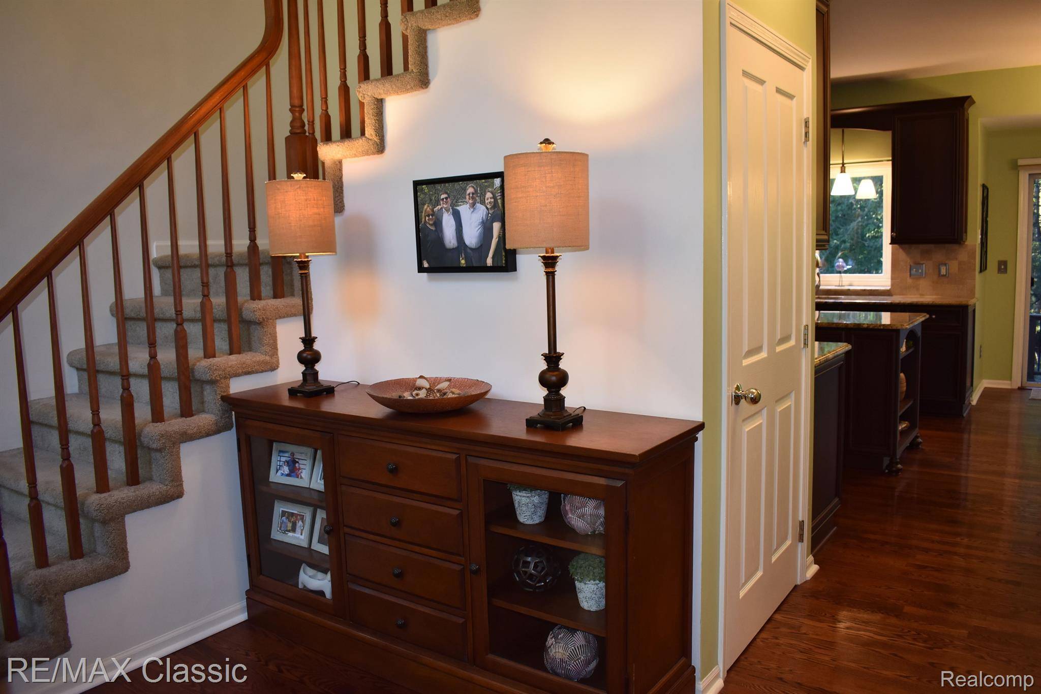 Wixom, MI 48393,1461 FOREST BAY CT