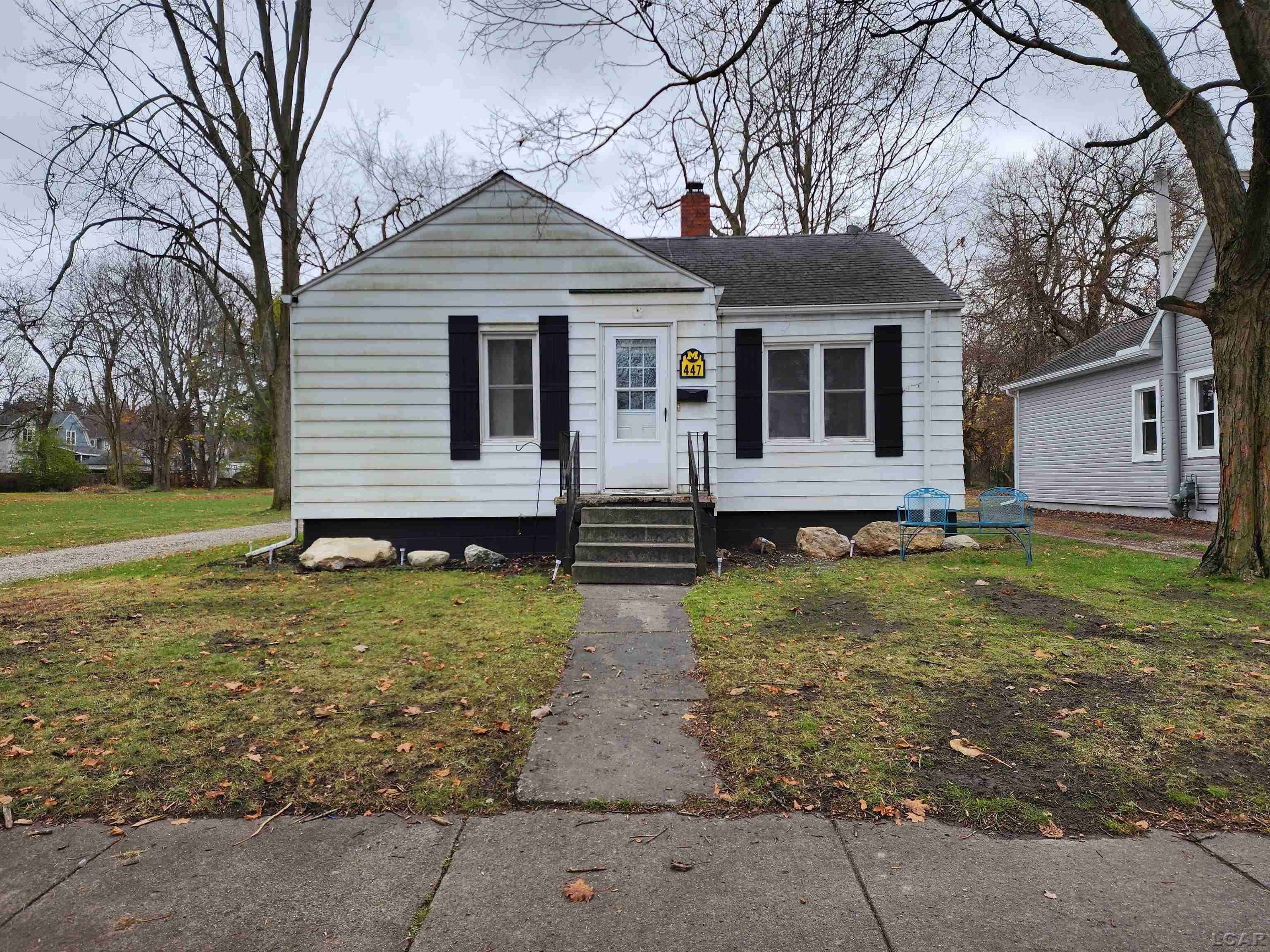 Adrian, MI 49221,447 Allis ST