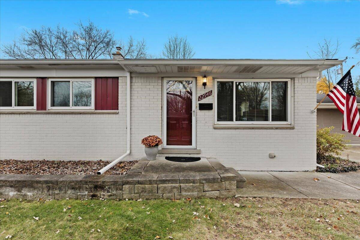 Clinton Twp, MI 48035,22946 Katzman ST